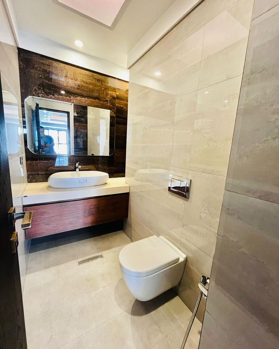 فروش آپارتمان 170متر کامرانیه پلان مهندسی