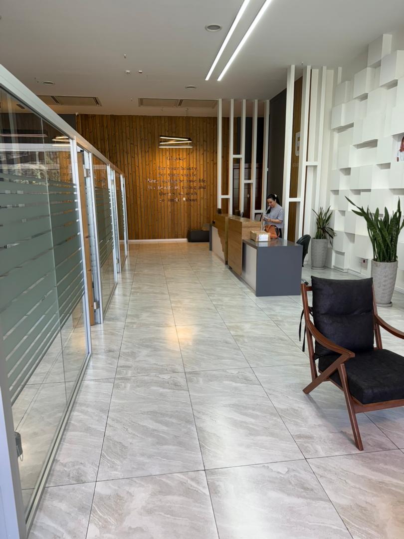 اجاره اداری 200 متر فرمانیه مجتمع حیات سبز