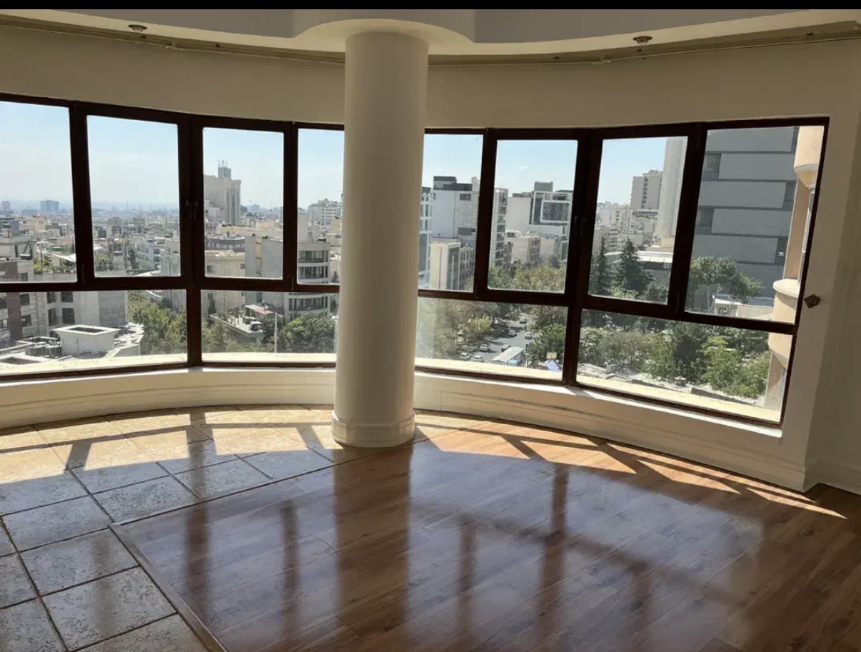 فروش آپارتمان 170 متر آجودانیه برج باغ