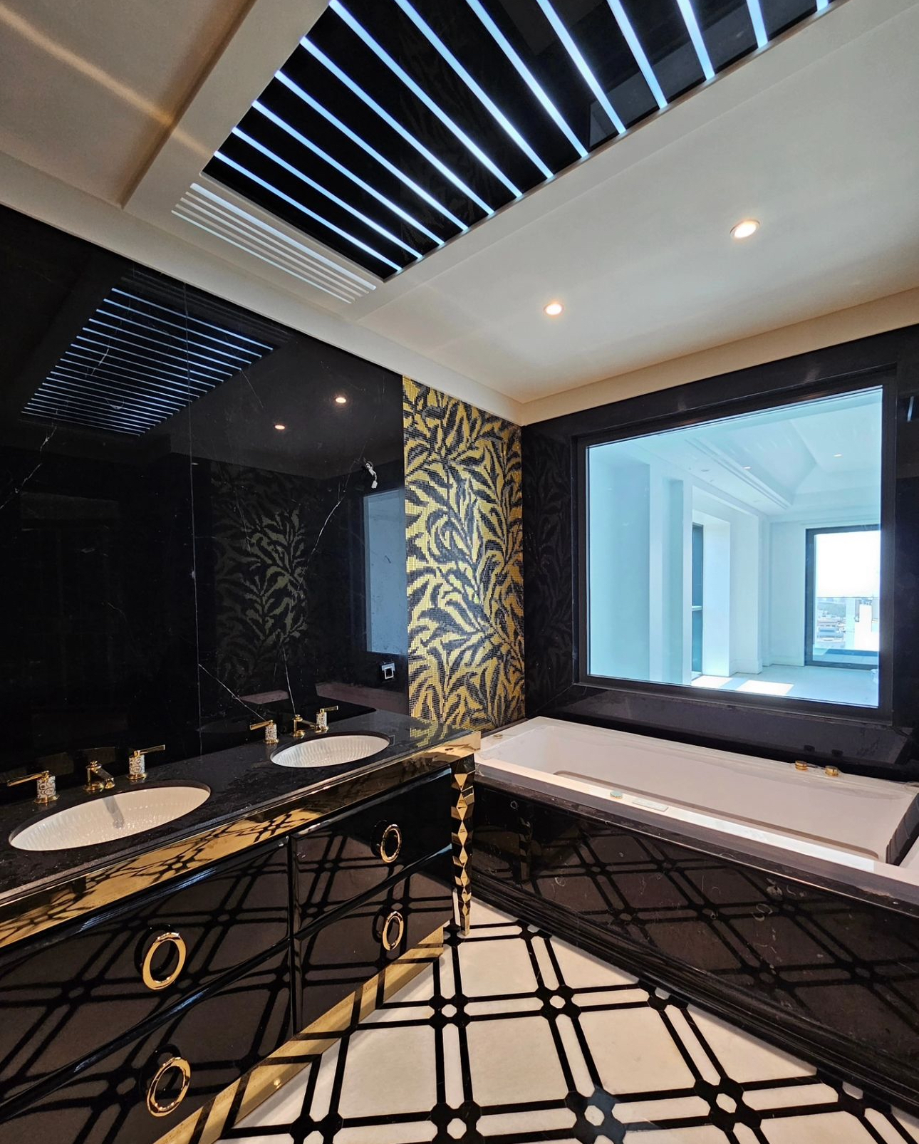 فروش آپارتمان 240 متر کامرانیه سه خواب مستر