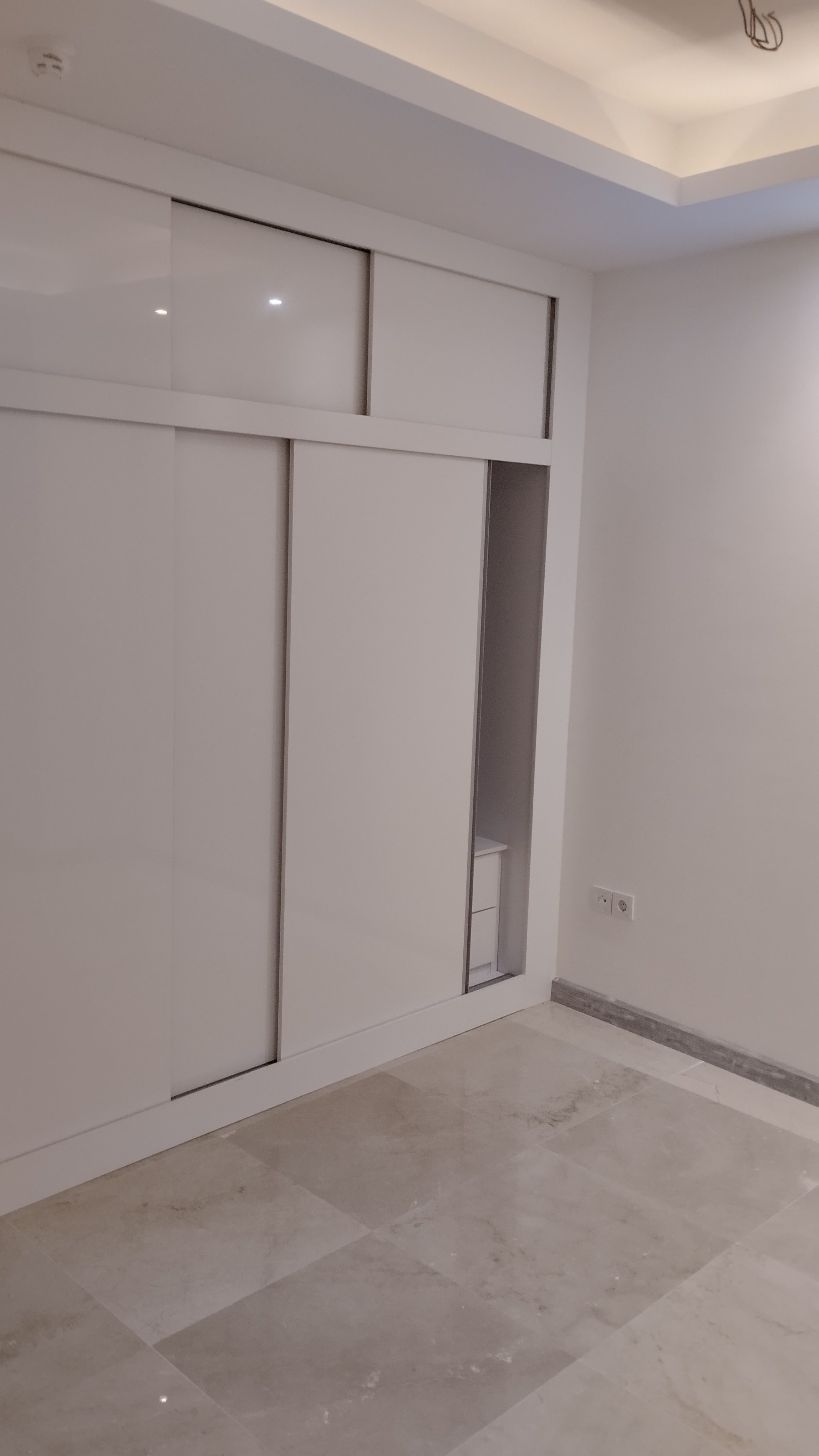 فروش آپارتمان 140 متر شمال کاخ نیاوران 3 خواب مدرن