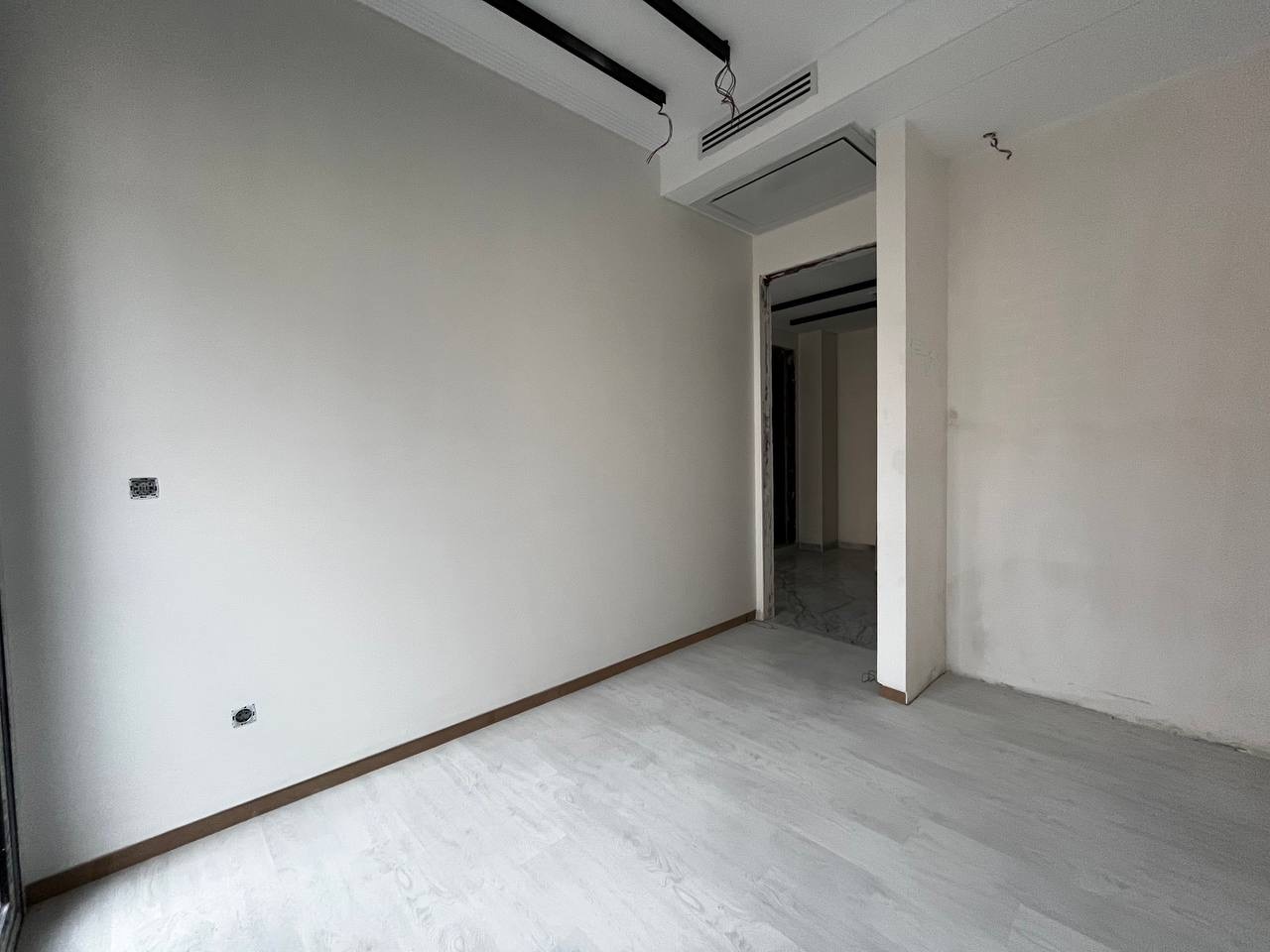 فروش آپارتمان 150متر آجودانیه مدرن