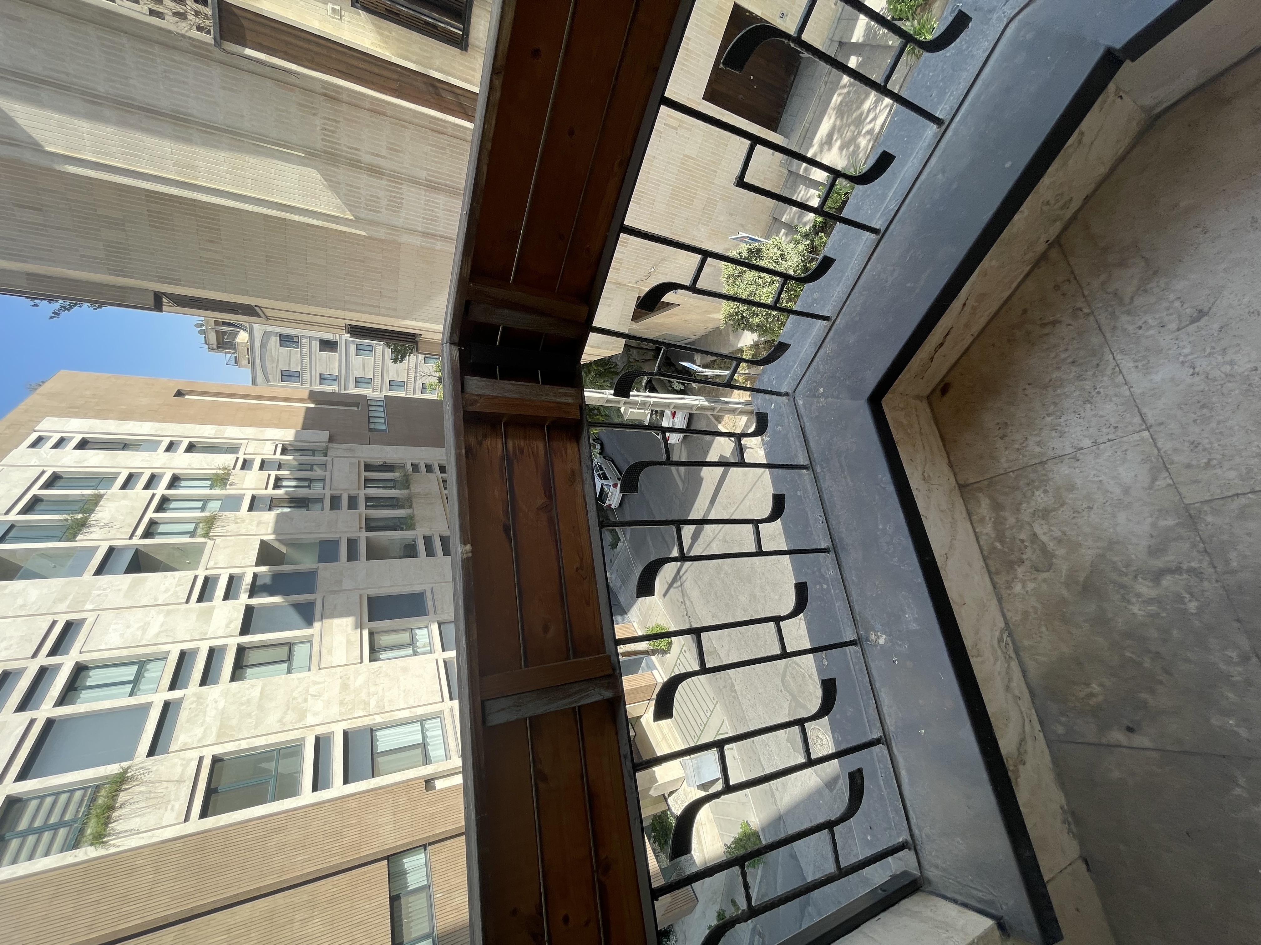 رهن آپارتمان 110 متر قیطریه  2 خواب