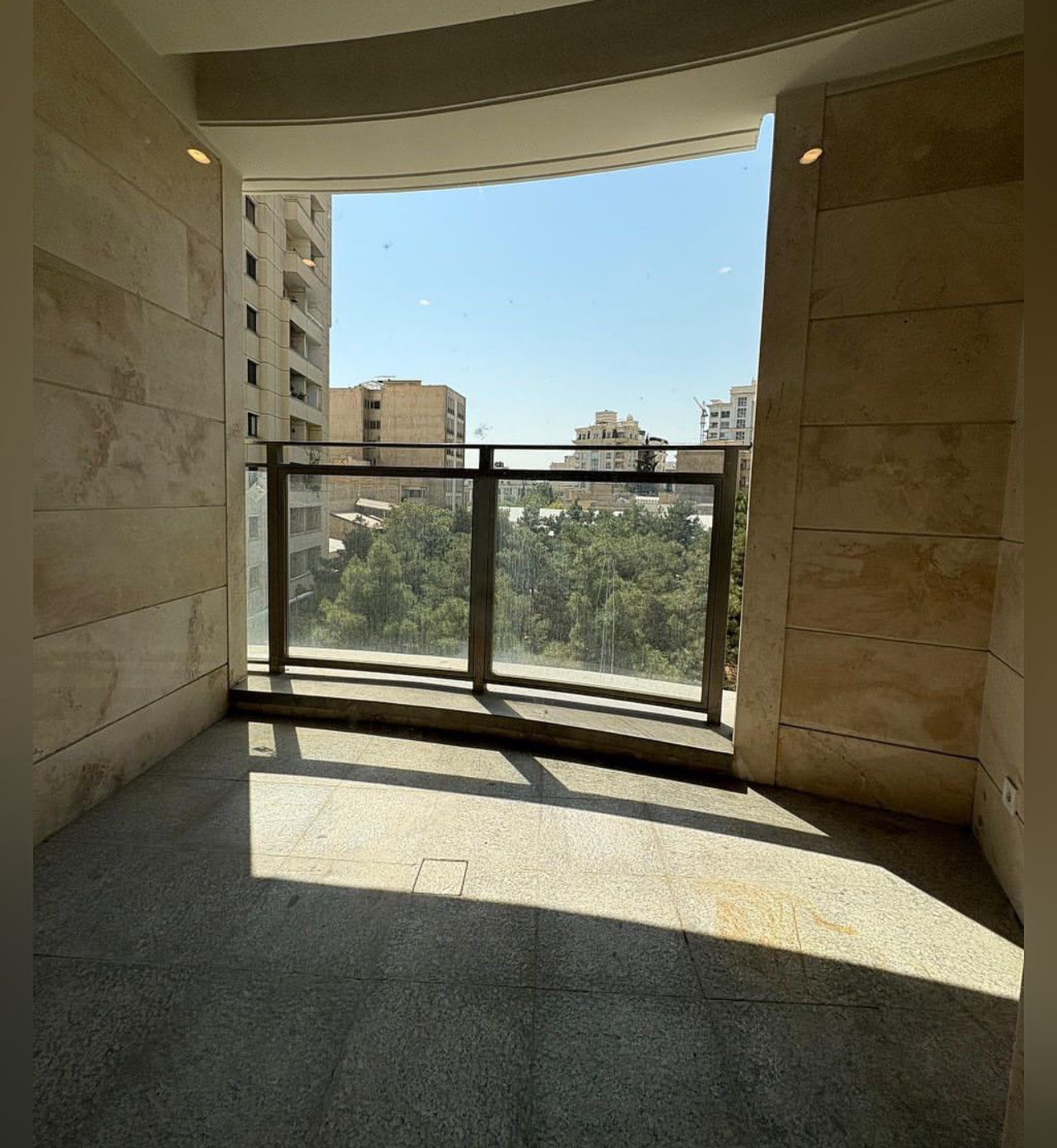 اجاره آپارتمان 240 متر نیاوران