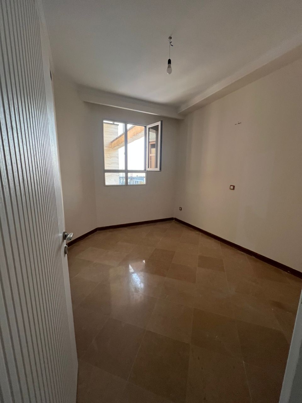 اجاره آپارتمان 130 متر نیاوران برجی بسیار فاخر و درخور