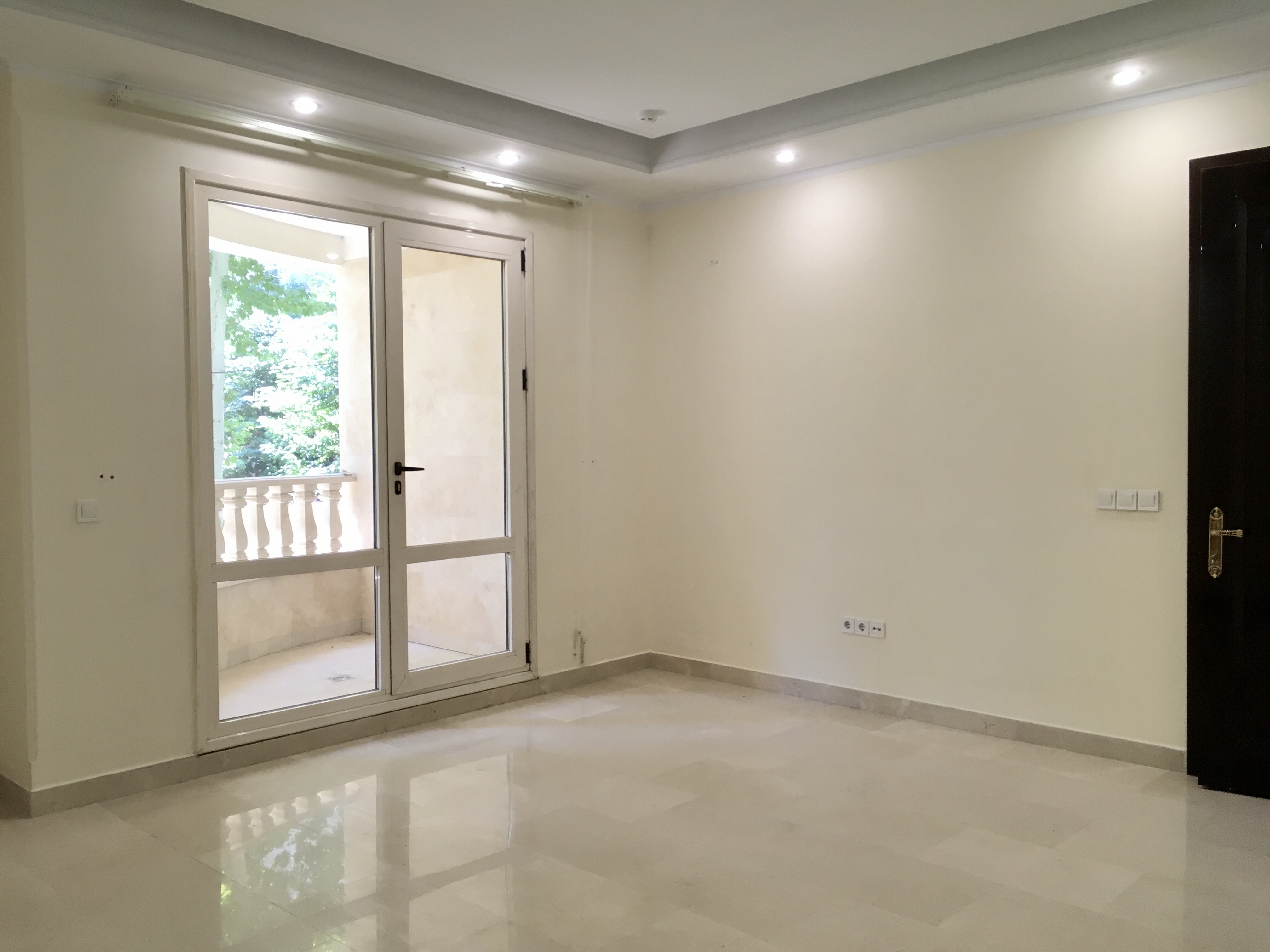 اجاره آپارتمان 270 متر فرمانیه 4 پارکینگ