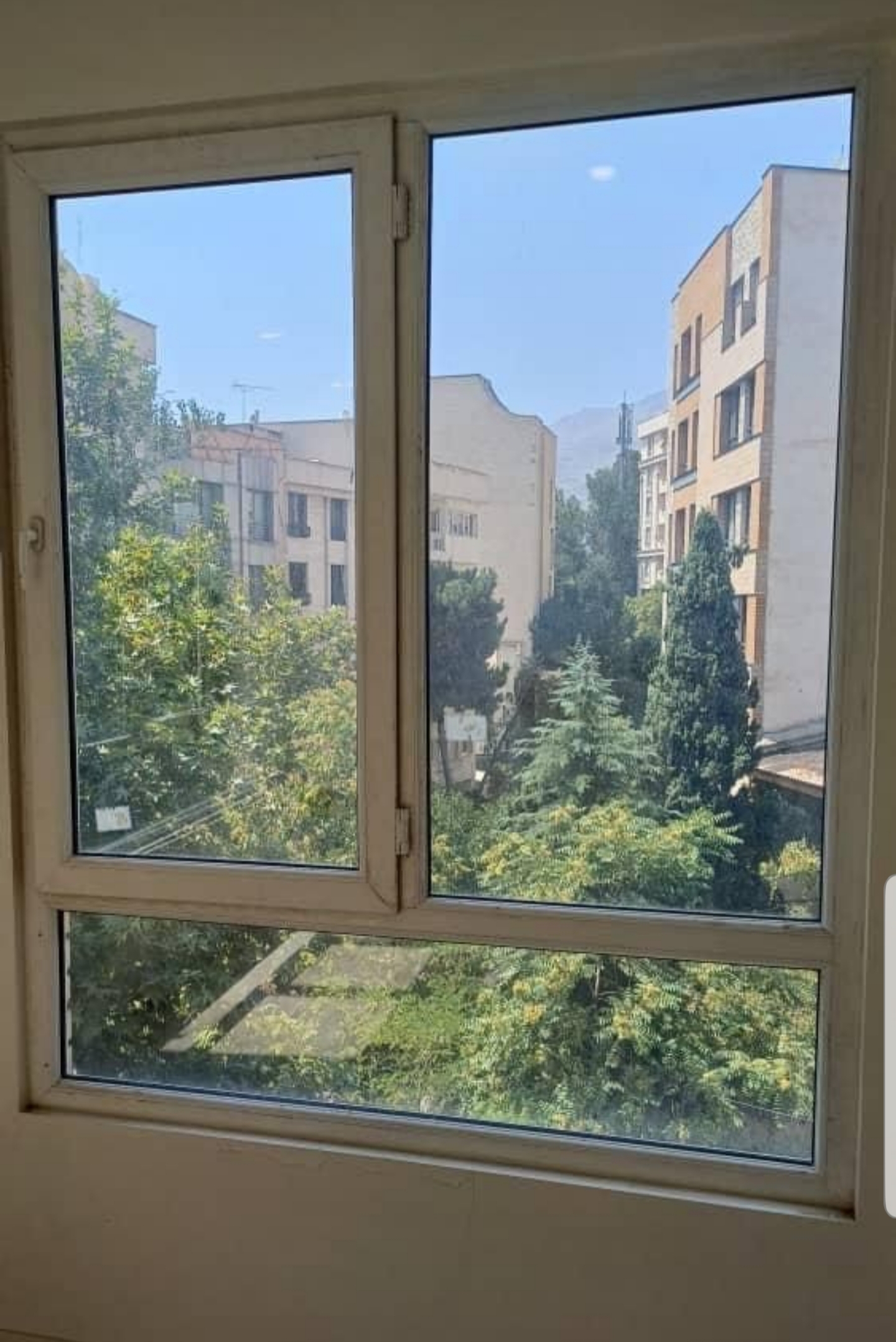 فروش آپارتمان 92 متر دولت 3 جهت نور
