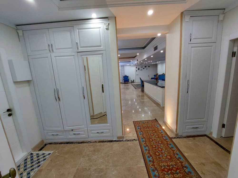 اجاره آپارتمان 220 متر نیاوران لوکس