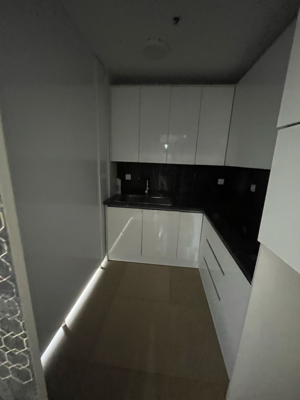 اجاره اداری 70متر  نیاوران