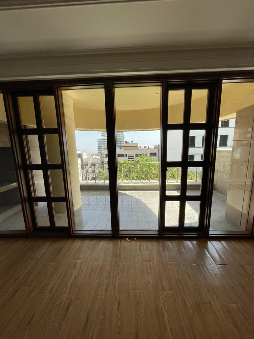 فروش آپارتمان 185متر نیاورران 100متر قدرالسهم