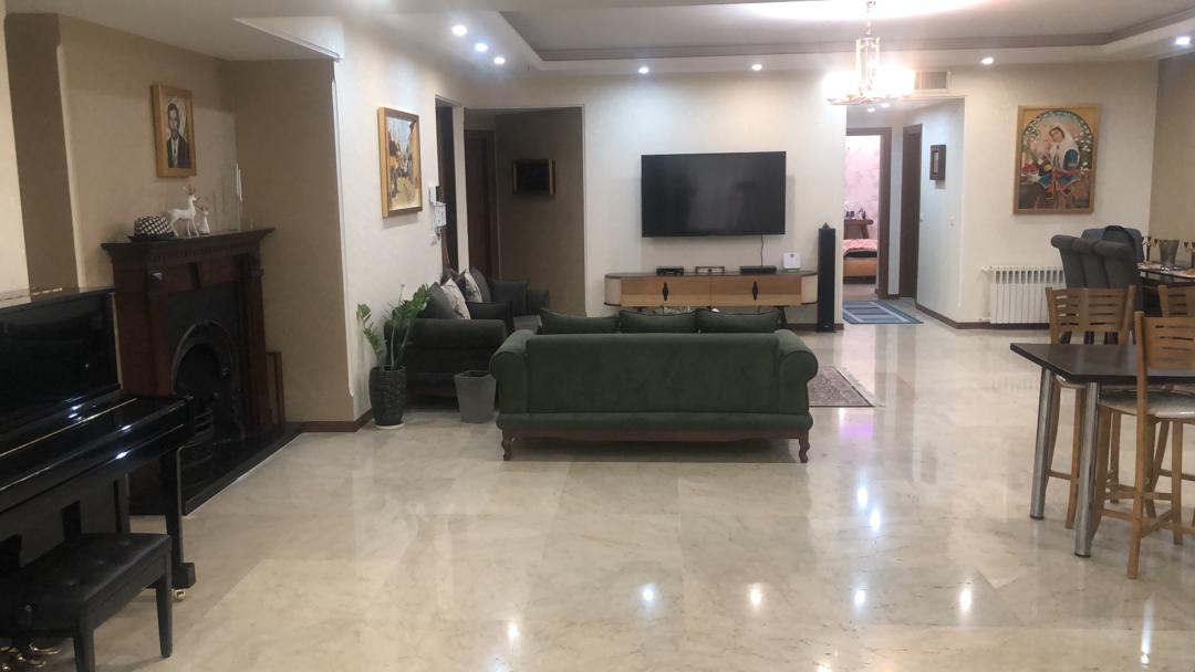اجاره اپارتمان 200 متری فرمانیه