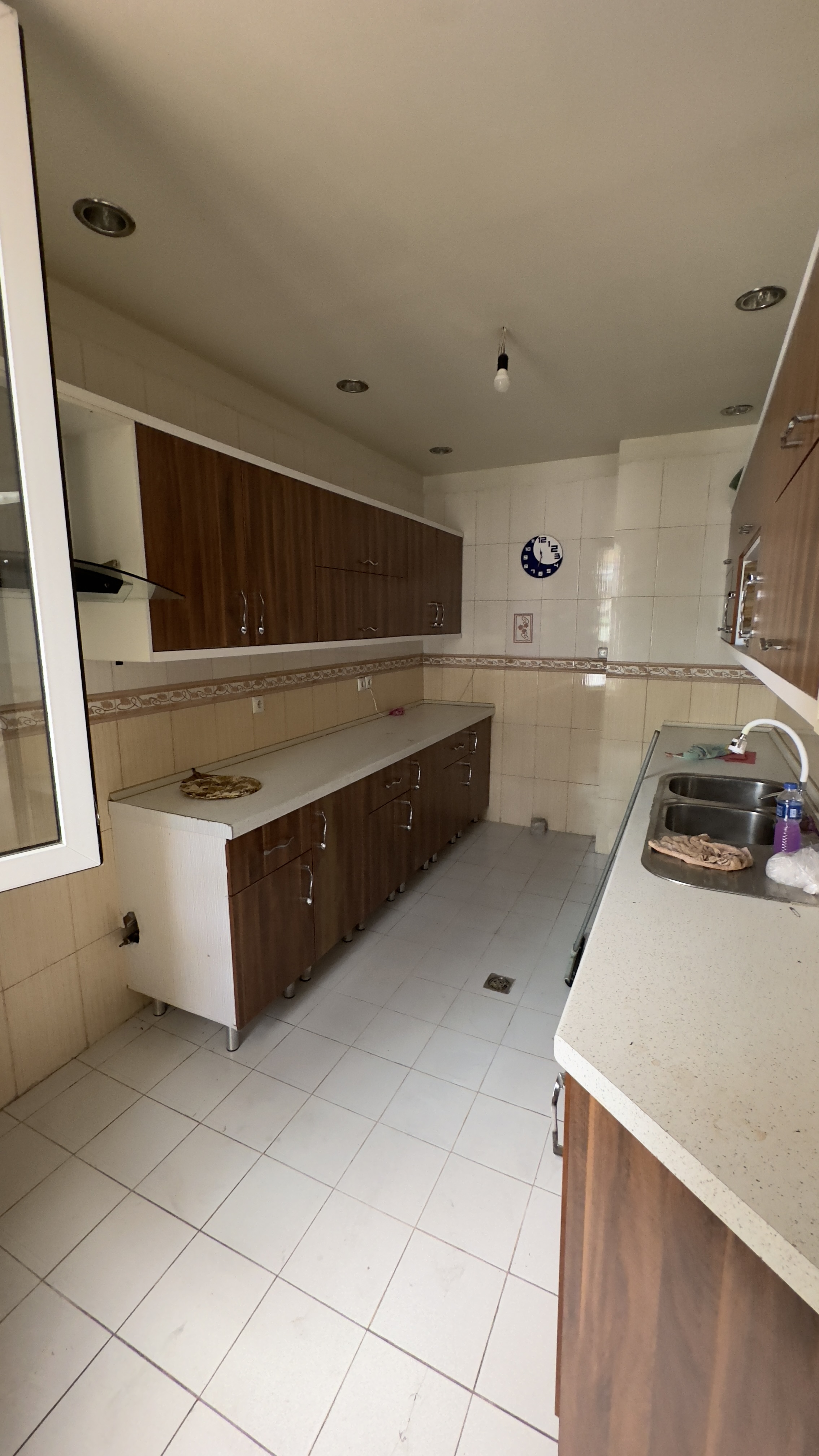 300 متر 4 خواب