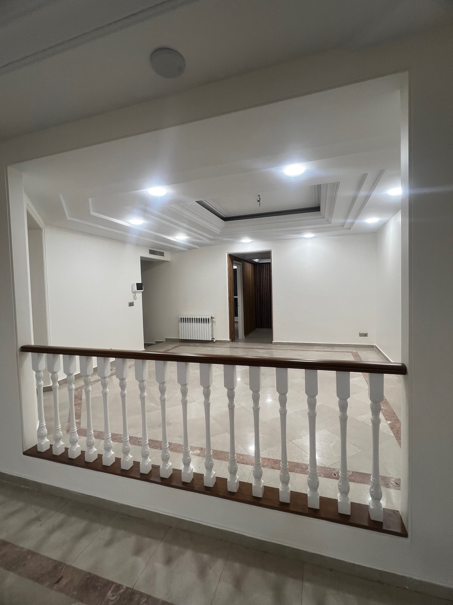 فروش آپارتمان 170 متر دولت تاپ لوکیشن فول امکانات