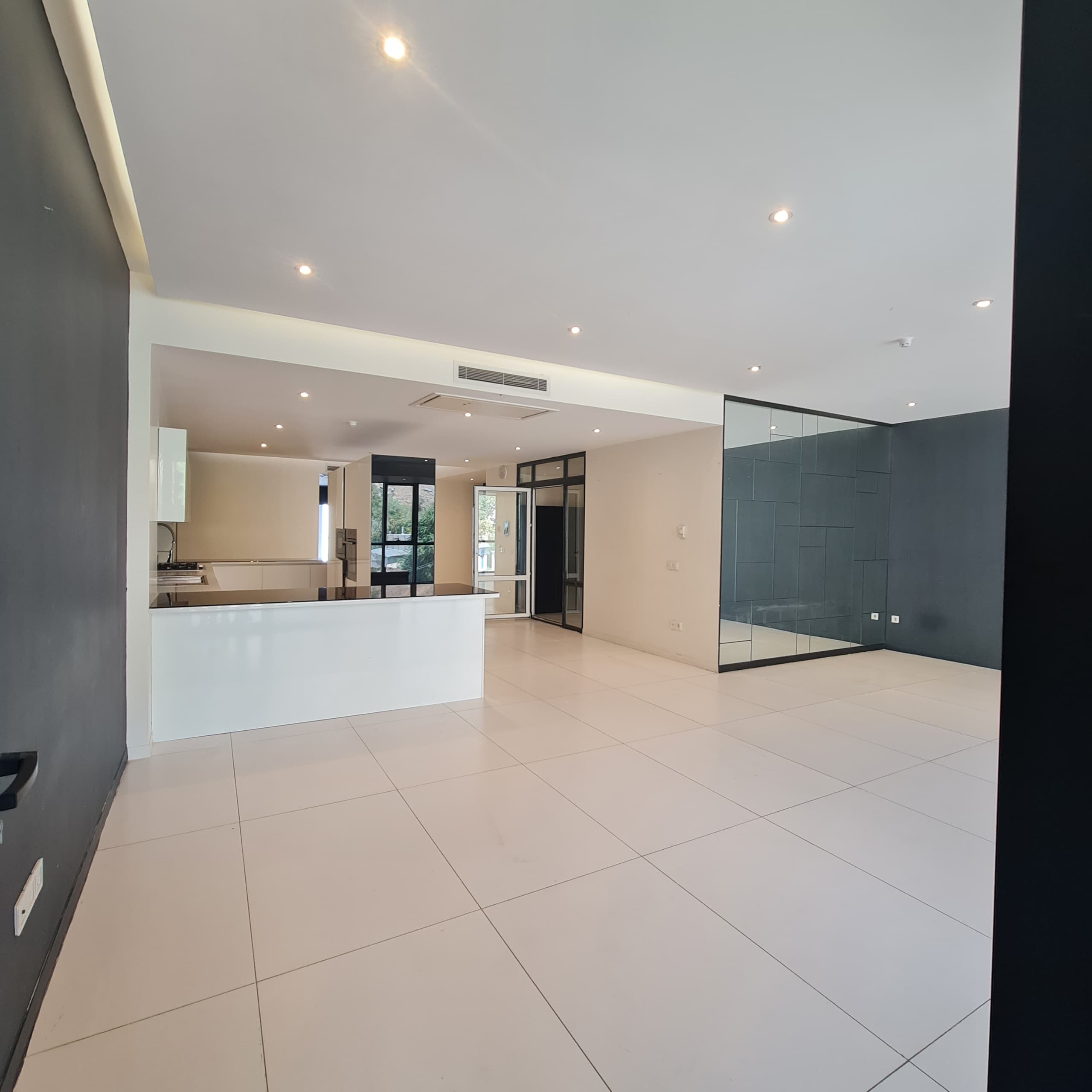 ِآجودانیه 125 متز ویو ابدی