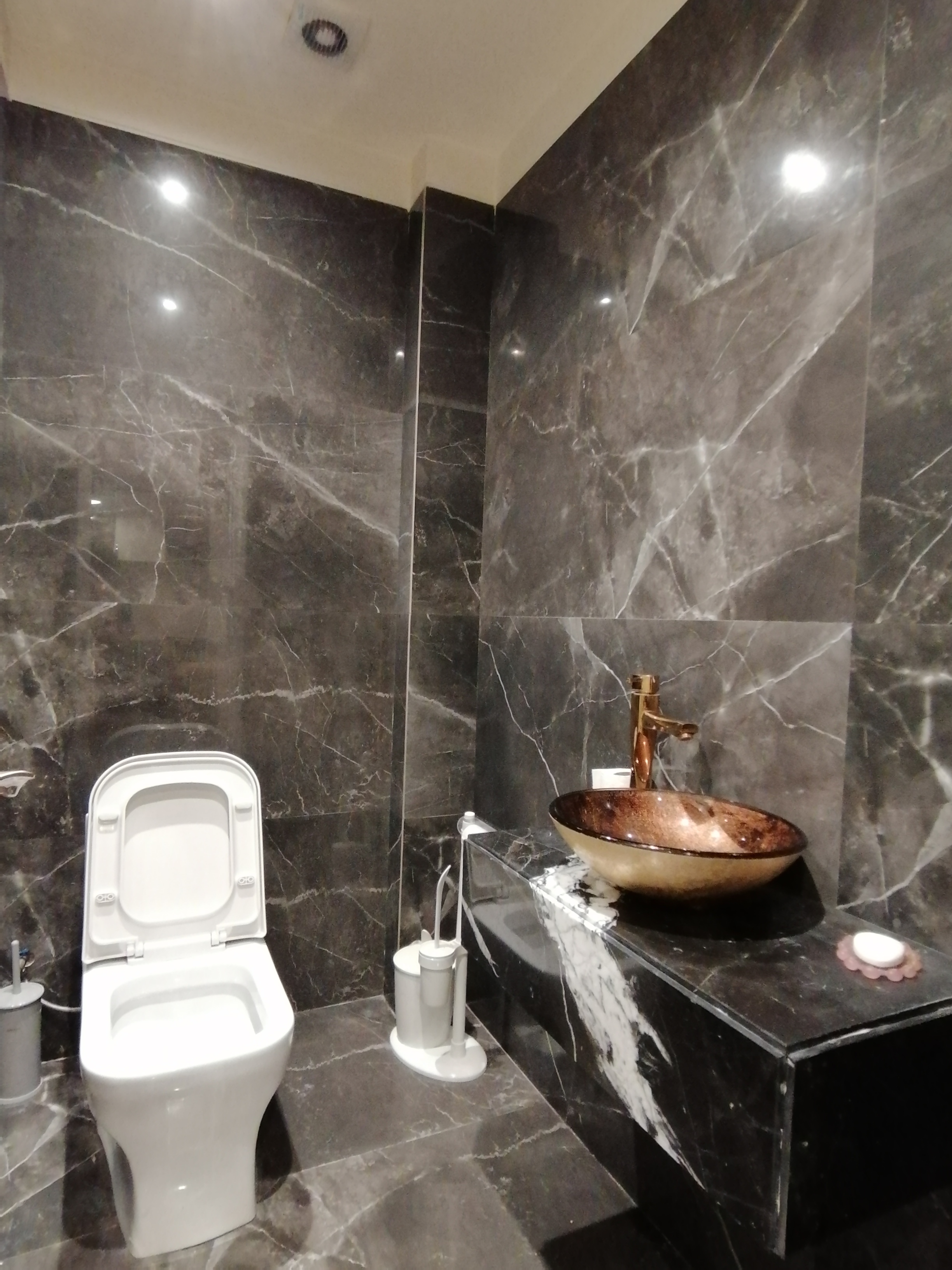 فروش آپارتمان 113متر قیطریه 2 خواب پلان تفکیکی