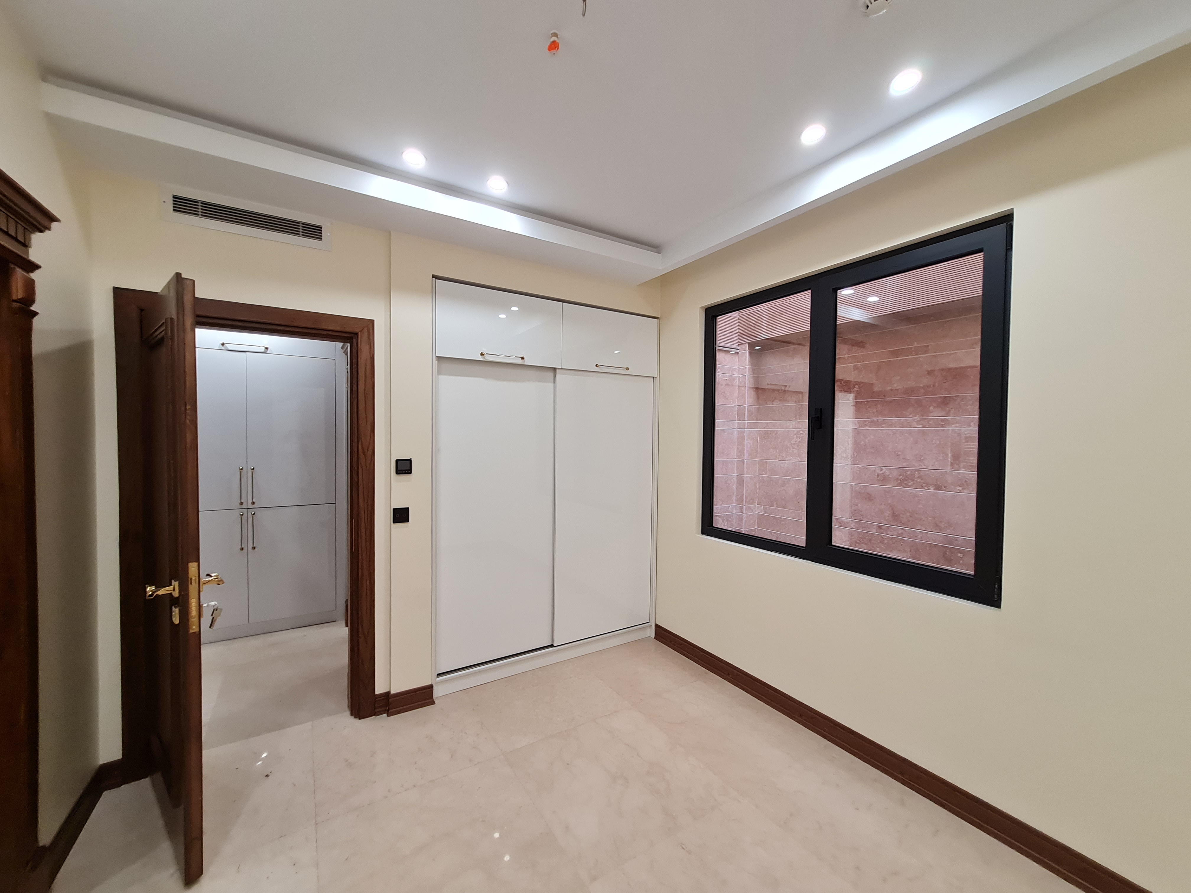 فروش آپارتمان 135 متر نیاوران تاپ لوکیشن