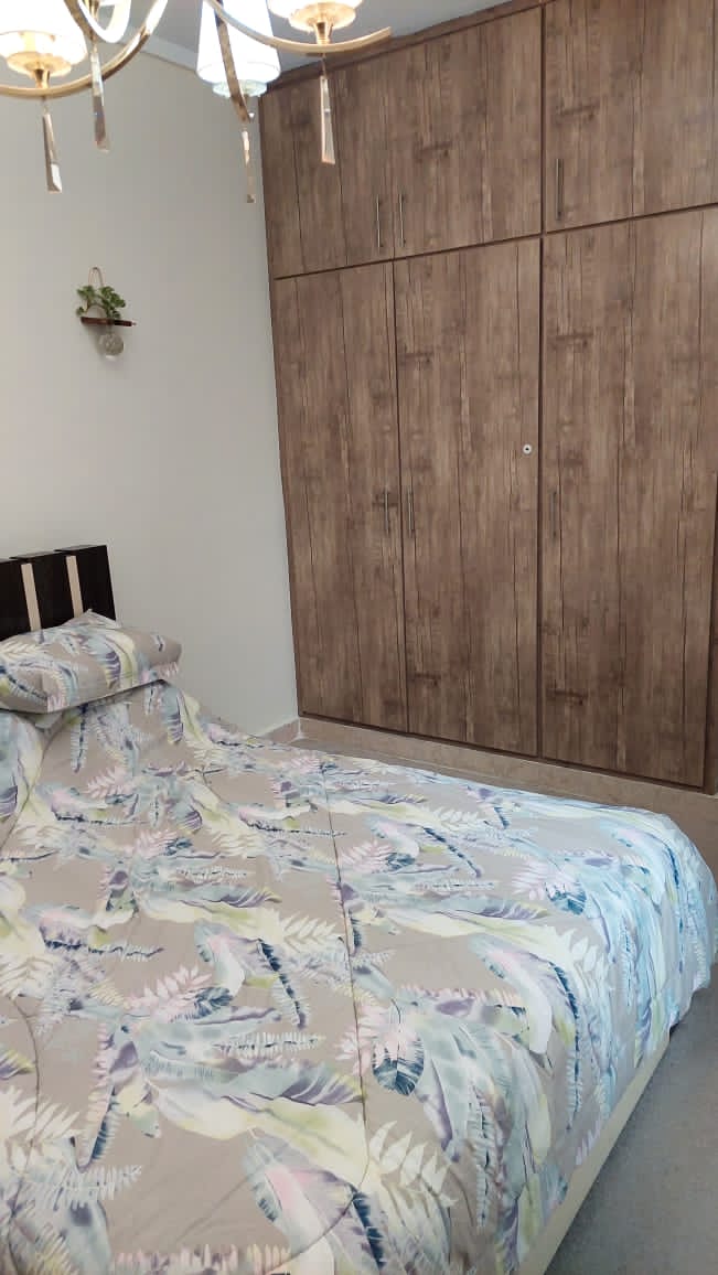 اجاره آپارتمان 90متر فدک 2خواب دسترسی عالی نور مستقیم فول