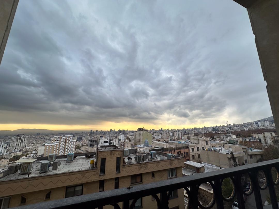 اجاره آپارتمان 130متر دو خواب مستر فول مشاعات نیاوران