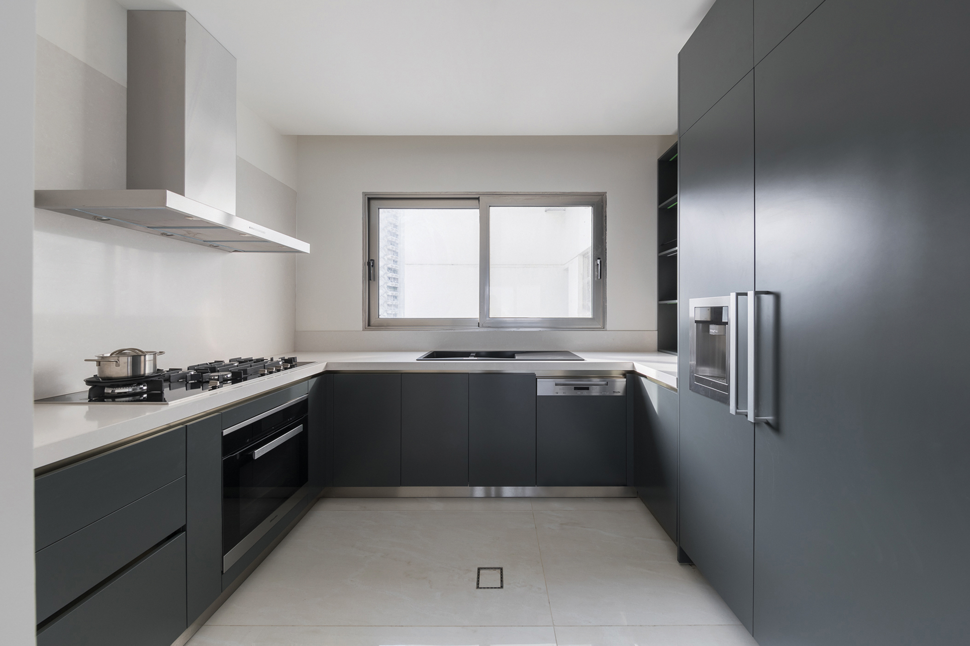 فروش‌ آپارتمان 100متر فرمانیه مدرن طبقه 7