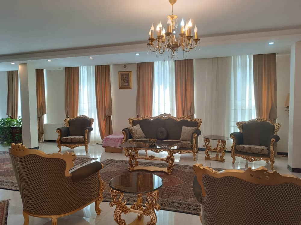 اجاره آپارتمان 140 متری  سالن پرده خور