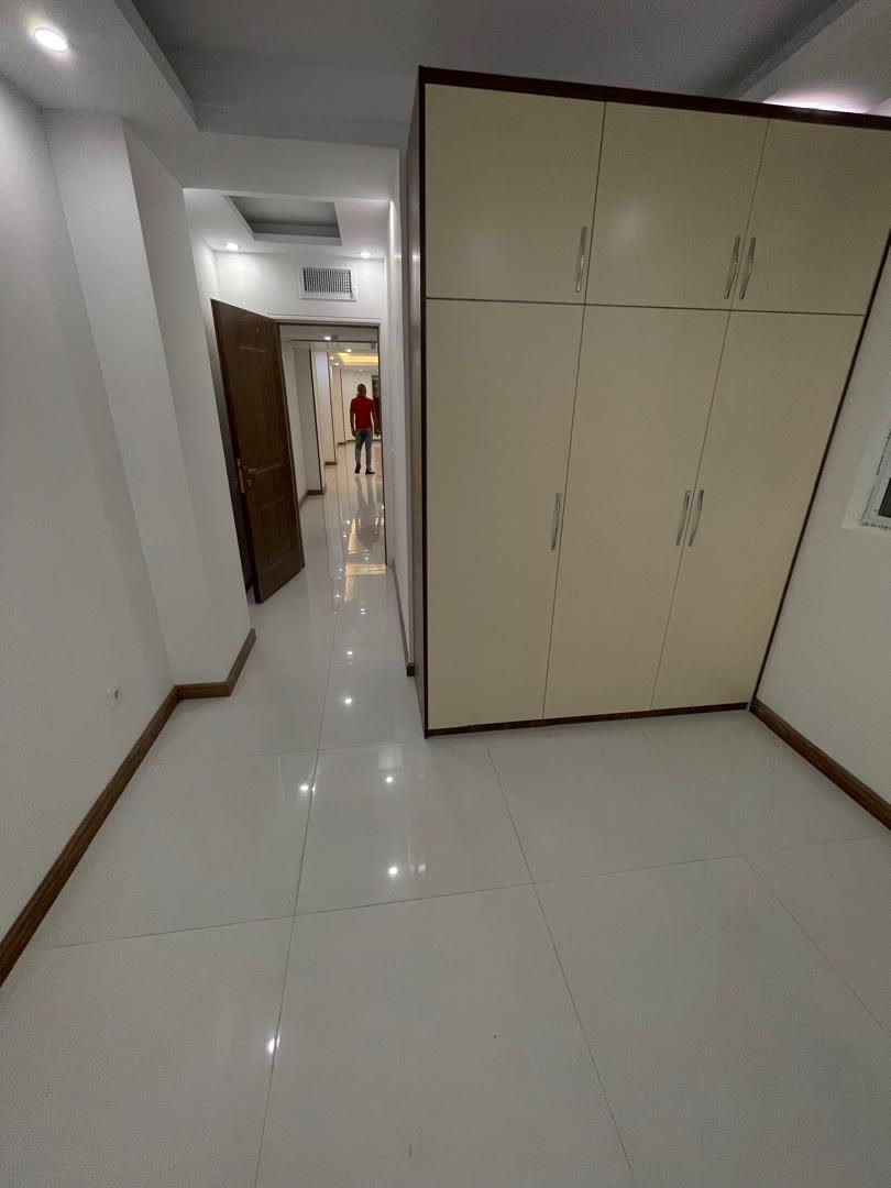 فروش آپارتمان 135متر نارمک تاپ لوکیشن