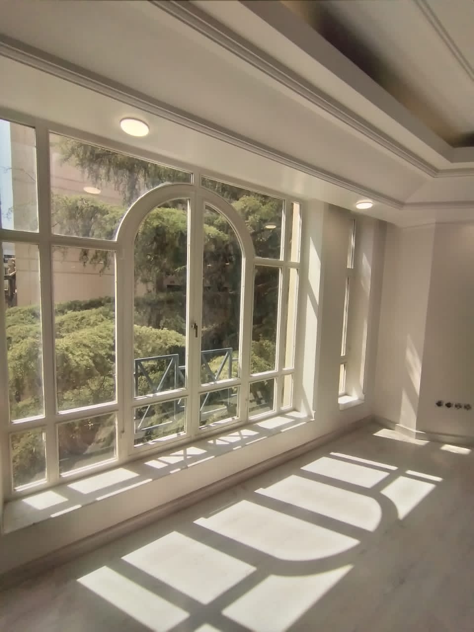 فروش آپارتمان 170 متر با قدرالسهم 120 متری جمشیدیه