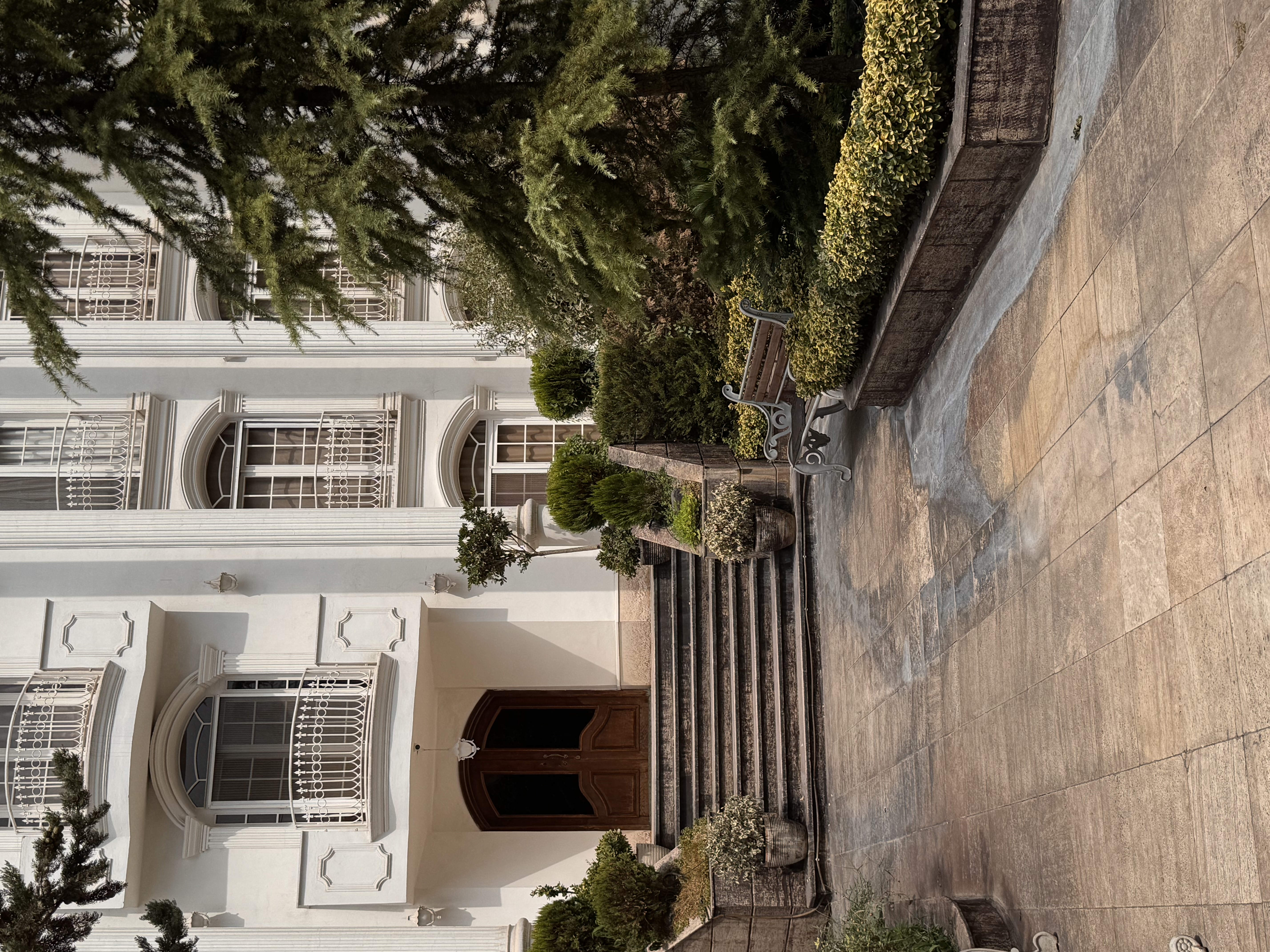 اپارتمان 140 متر نیاوران