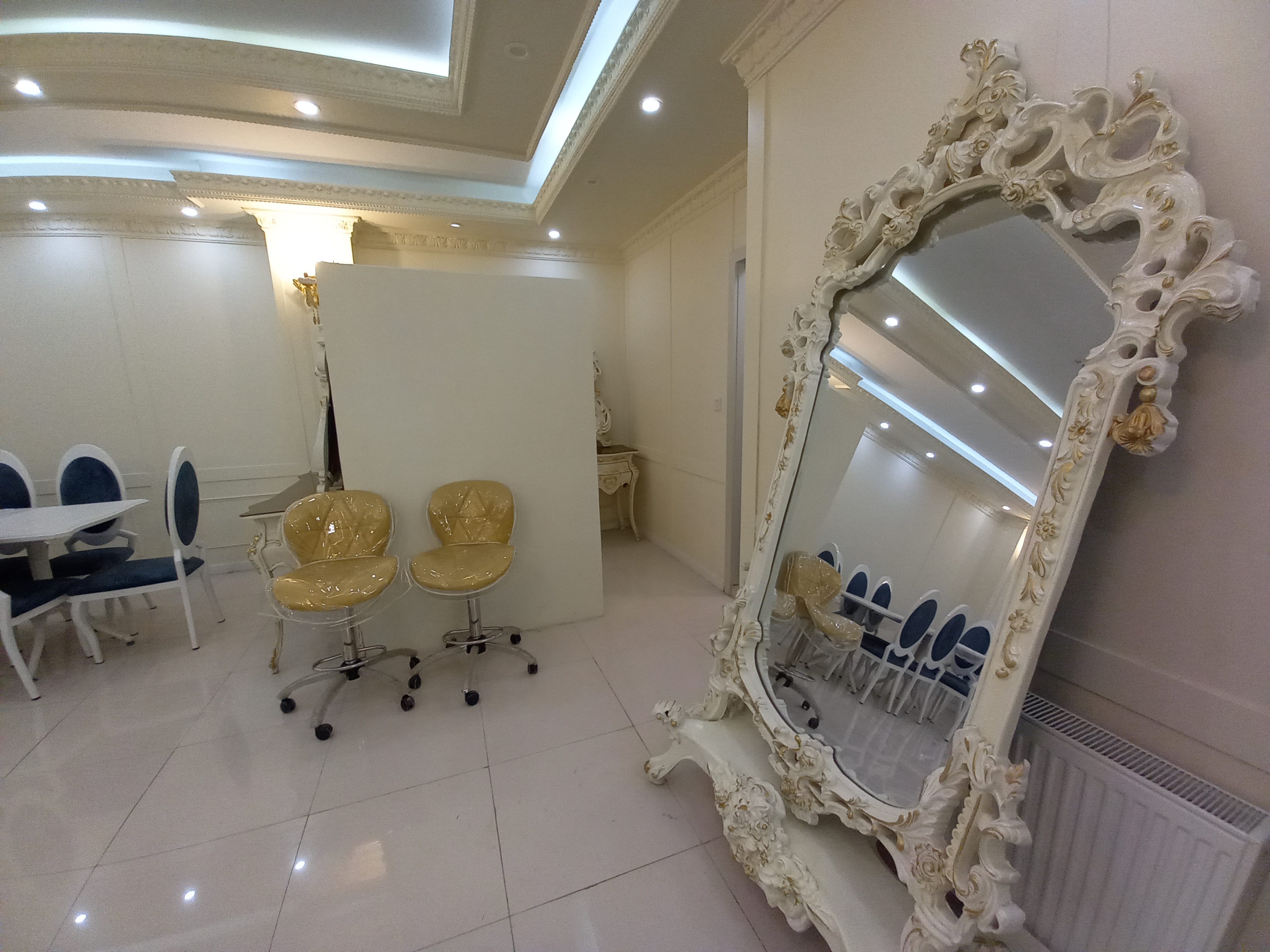 اجاره آپارتمان 300 متر هفت حوض تالار با مجوز فرهنگی جهت مشاغل مختلف