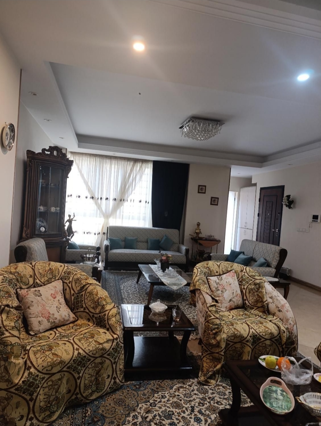 فروش آپارتمان 120متر هفت حوض فول امکانات