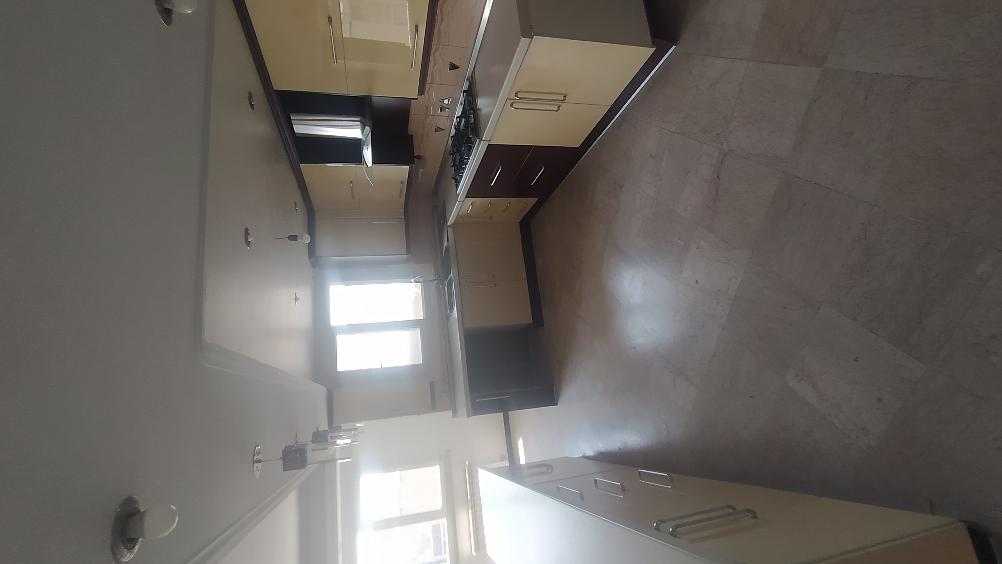 فروش آپارتمان 150متر مدائن فول امکانات