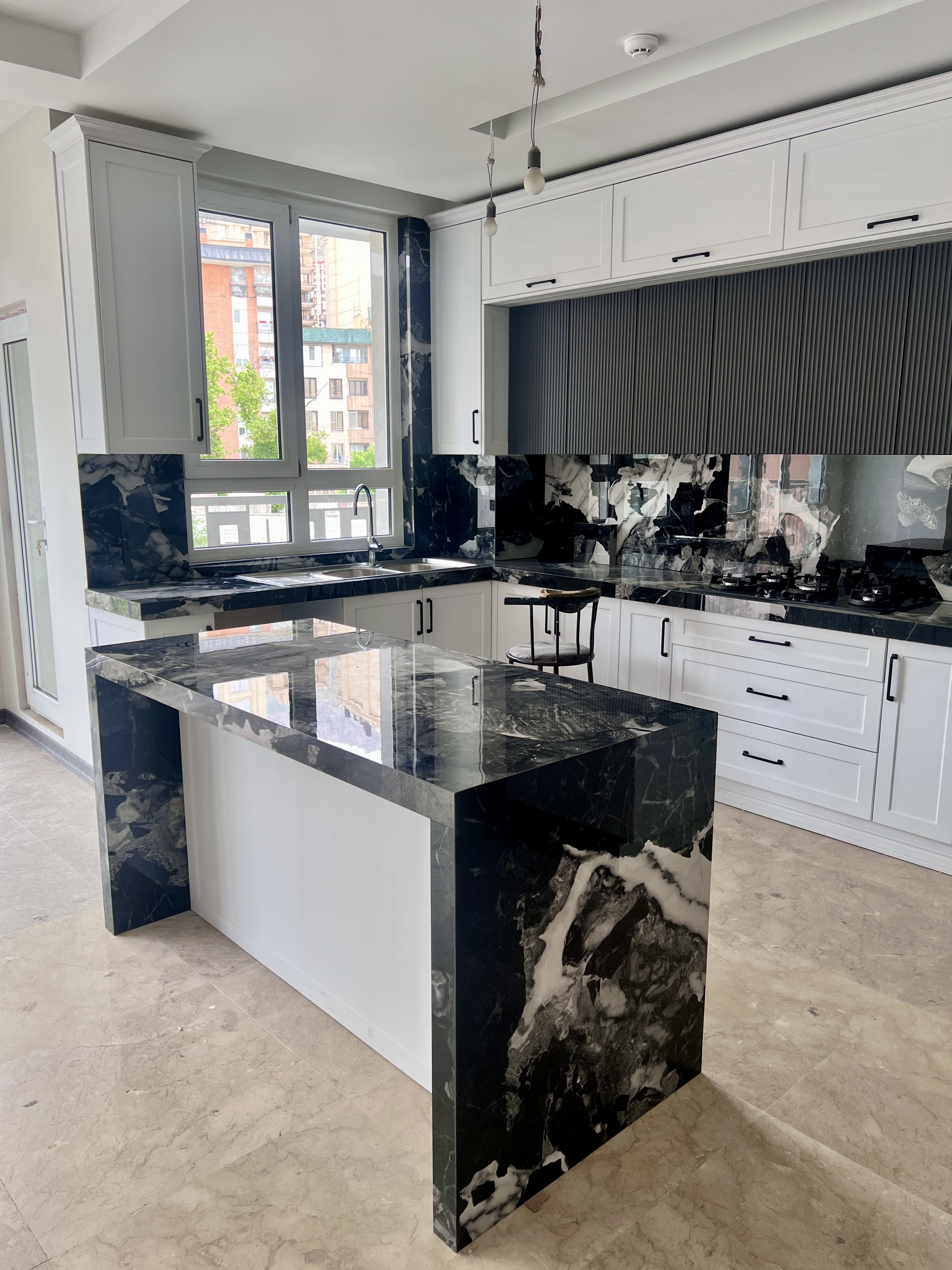 فروش آپارتمان نوساز مدرن 148 متر نیاوران