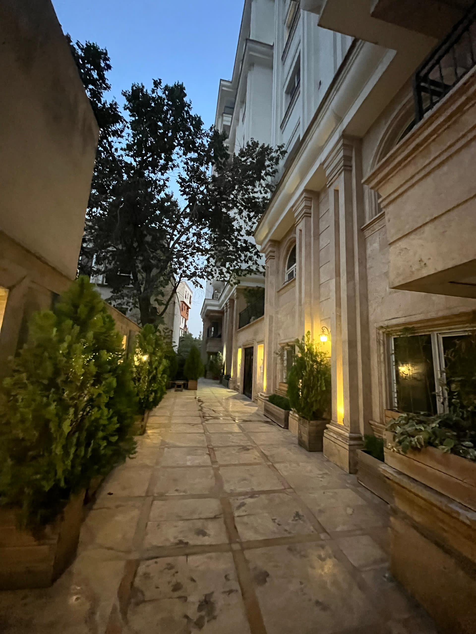 فروش اپارتمان 125 متر نیاوران