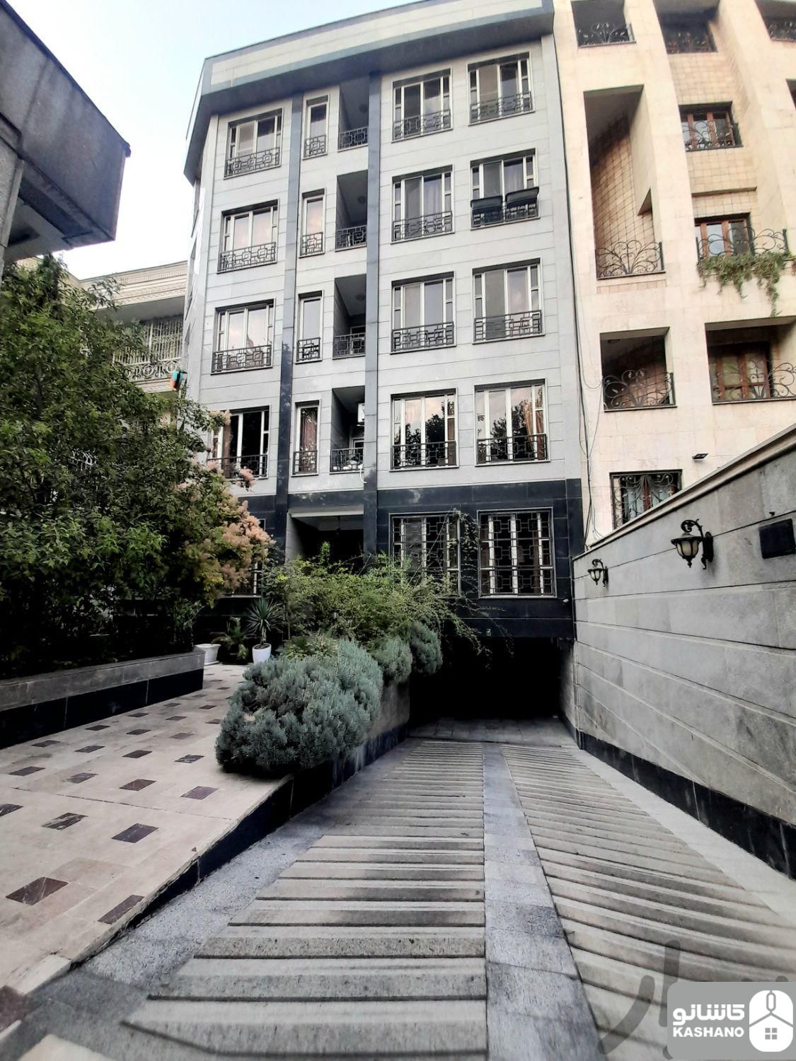 فروش آپارتمان 134 متر نیاوران گلسنگ