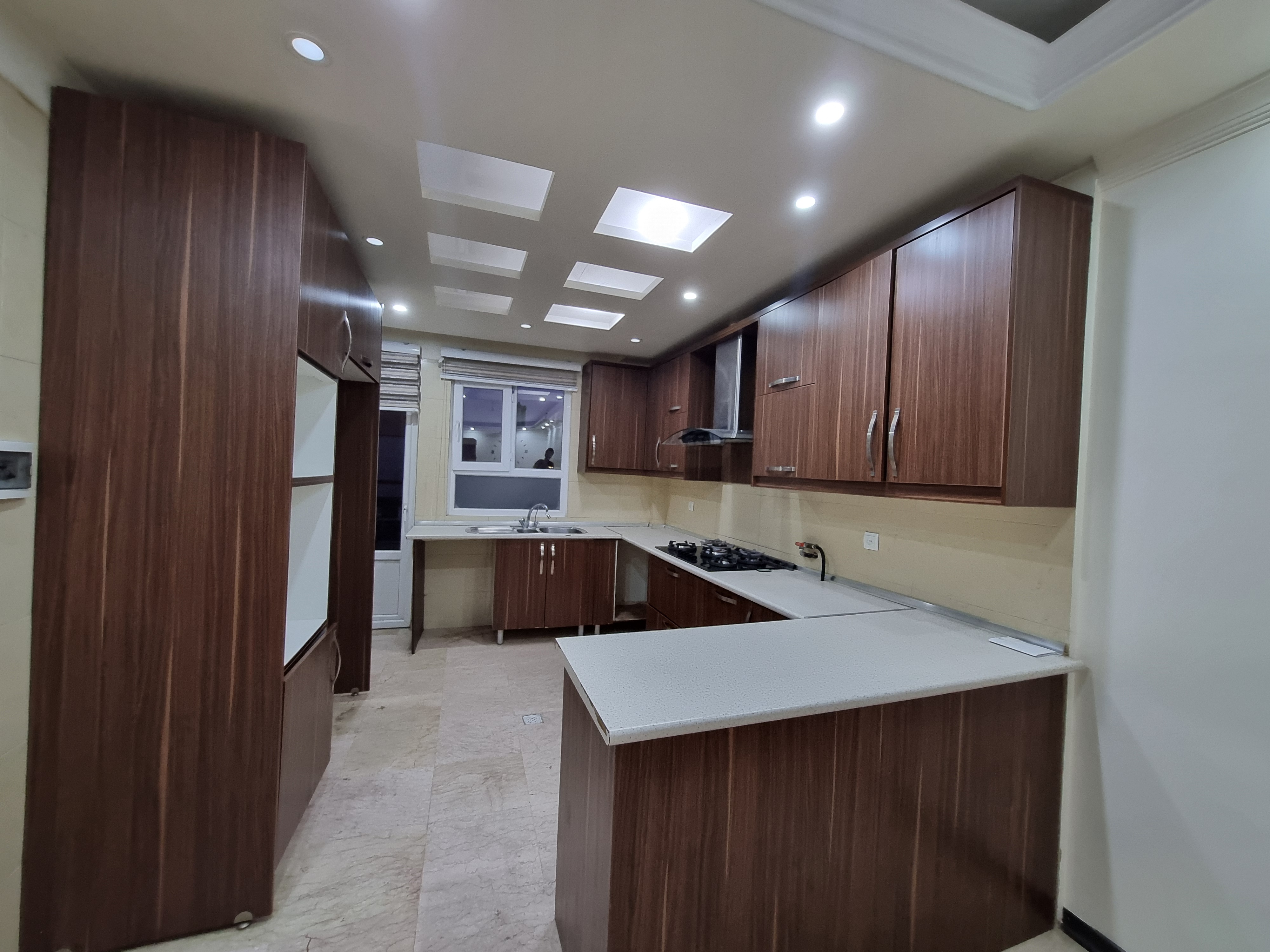 اجاره آپارتمان 80متر هفت حوض فول امکانات
