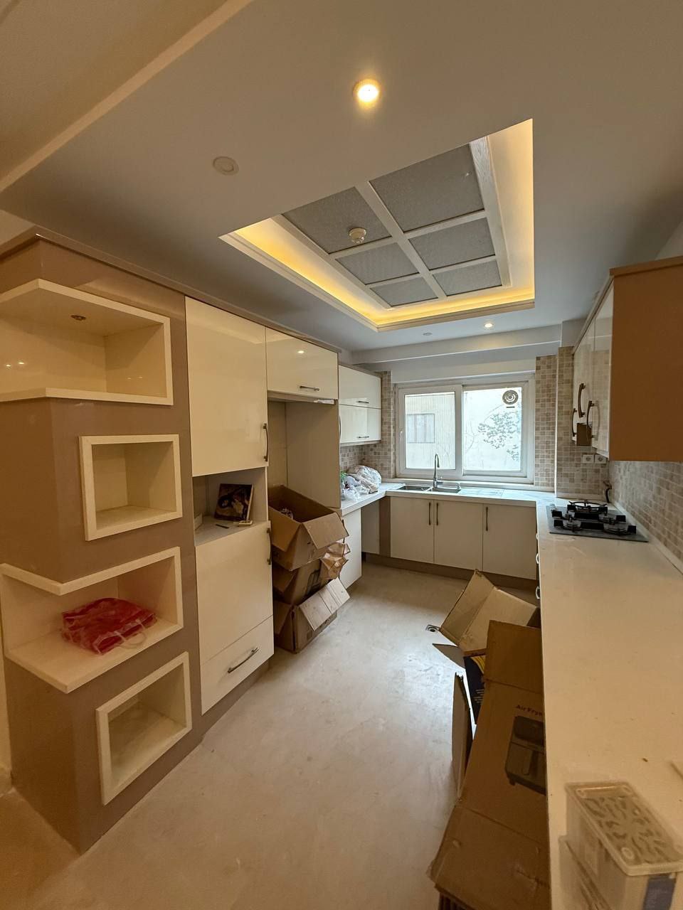اجاره اپارتمان 150متر *پلان مهندسی*تاپ لوکیشن نیاوران