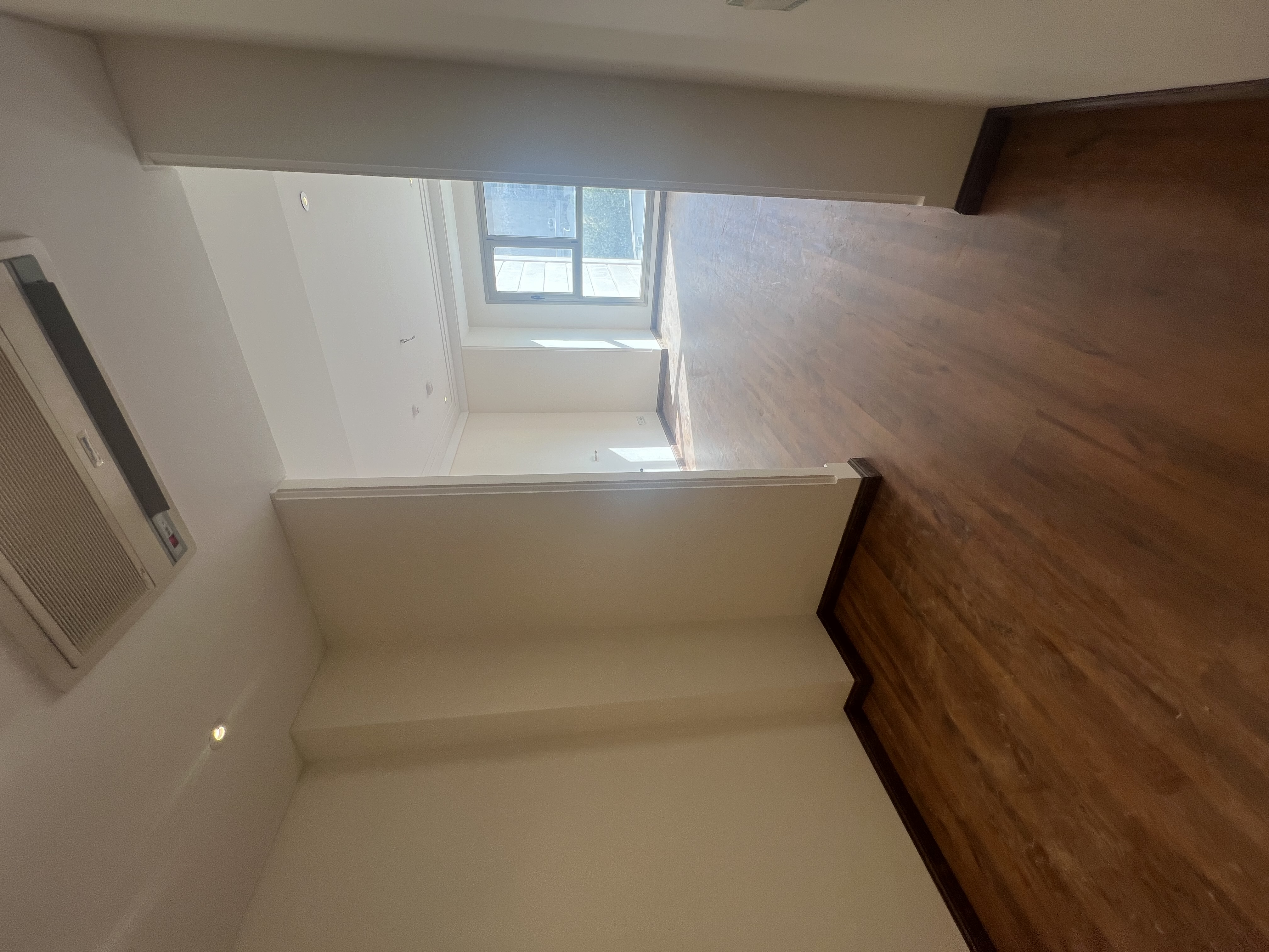 فروش اداری 140 متر فرشته