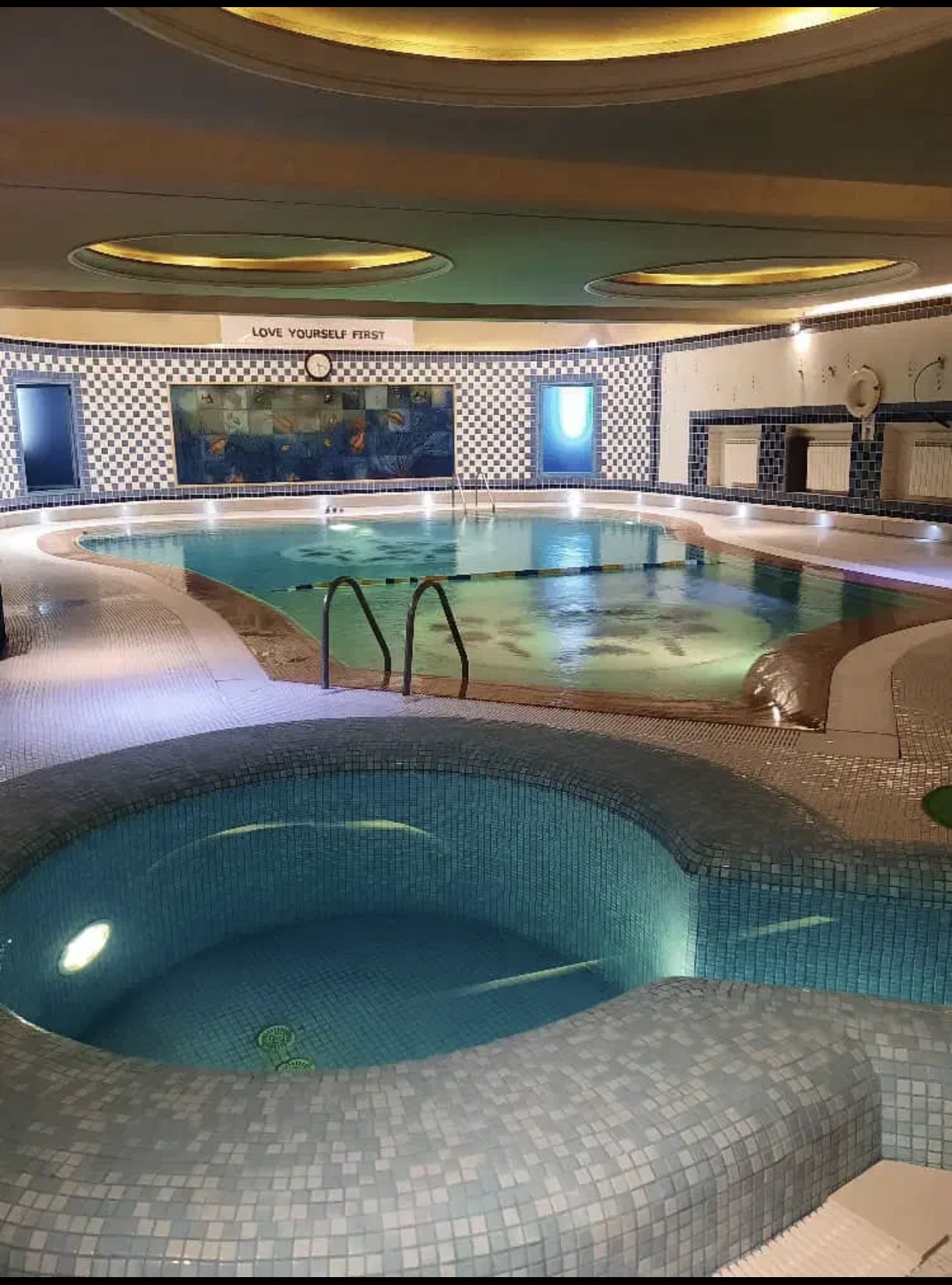 فروش آپارتمان 170 متر آجودانیه برج باغ