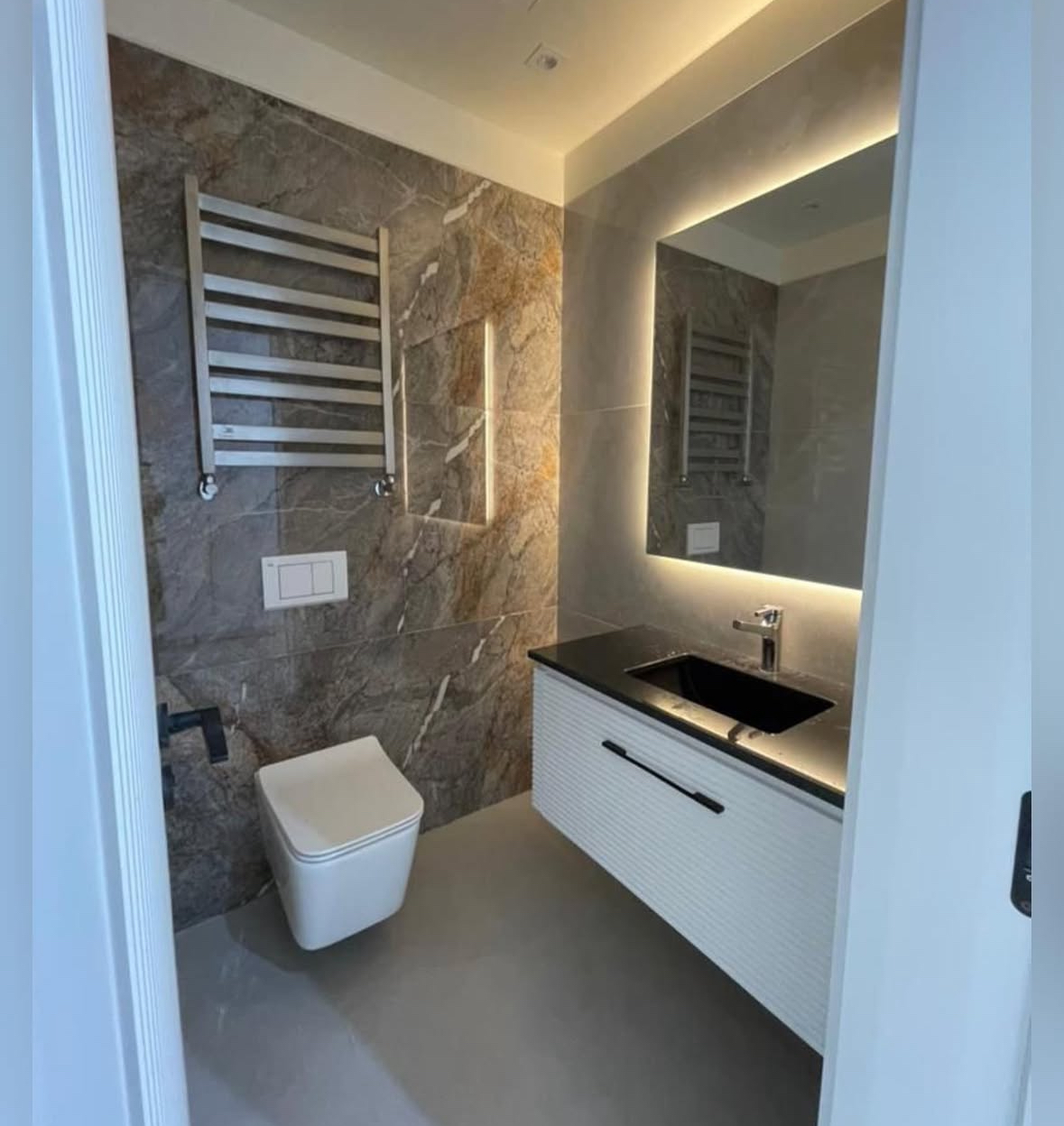 فروش آپارتمان  145 متر دیباجی فول بازسازی