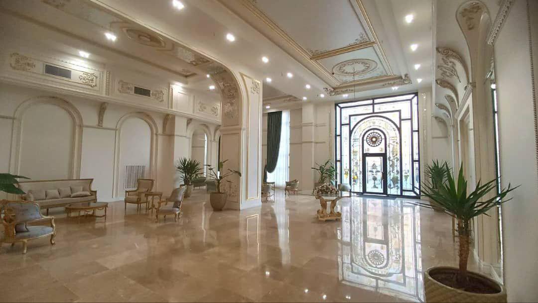 فروش آپارتمان 250 متر آجودانیه 4 خواب