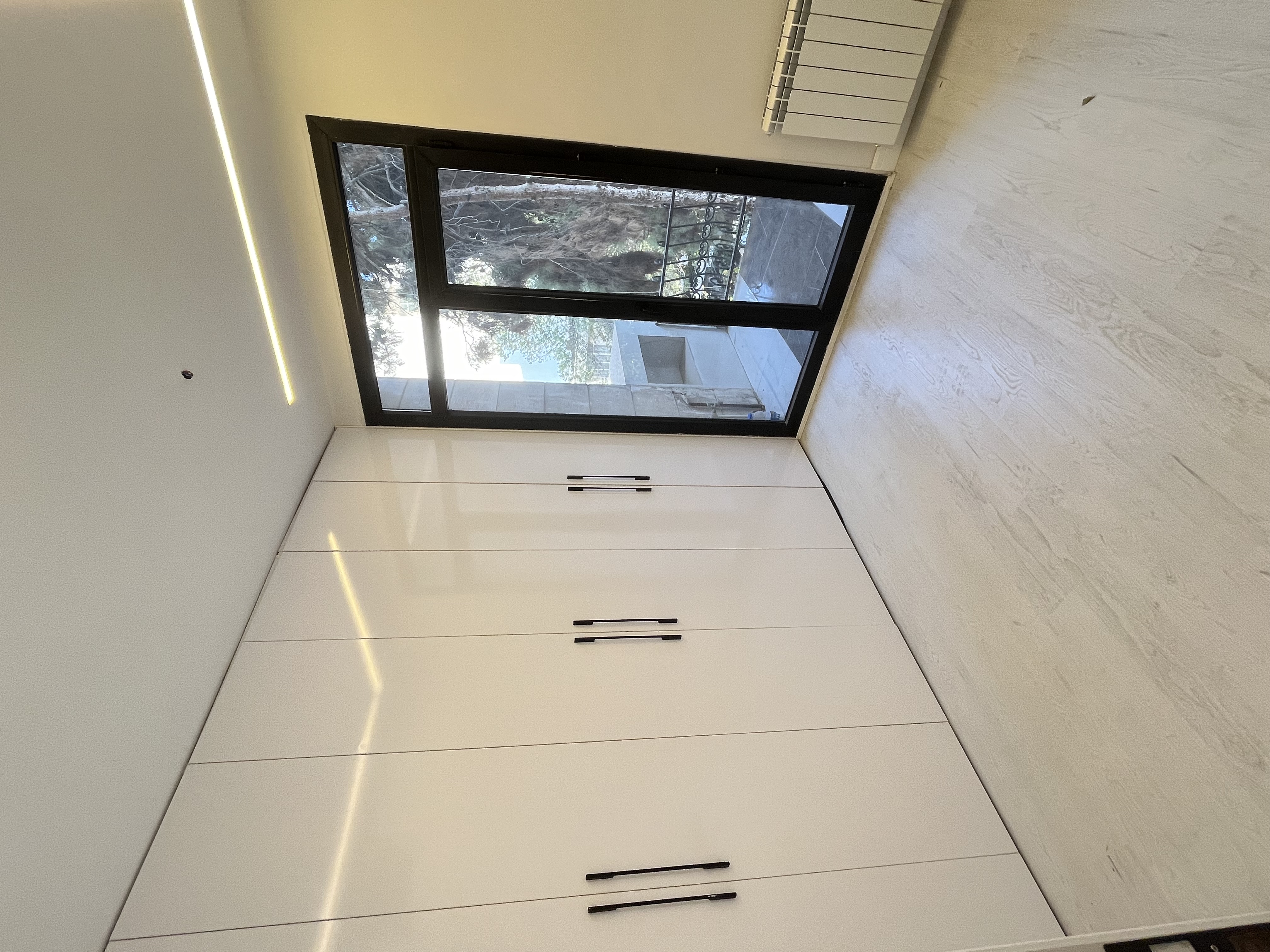 فروش آپارتمان 135 متر جهانتاب سه خواب تاپ لوکیشن