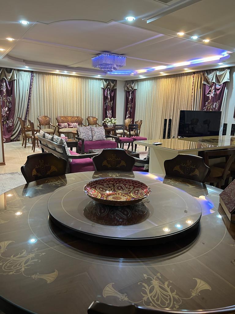 فروش آپارتمان 136 متری  فول امکانات  هفت حوض