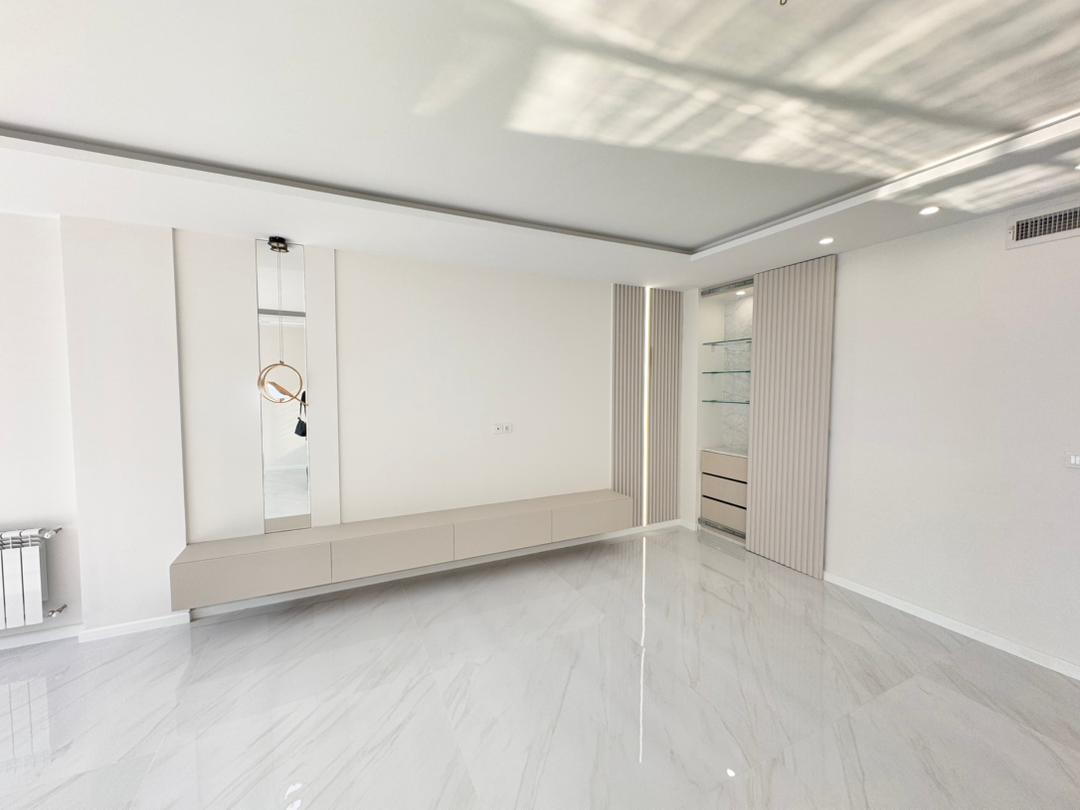 فروش آپارتمان 175 متر دروس تاپ لوکیشن غرق نور