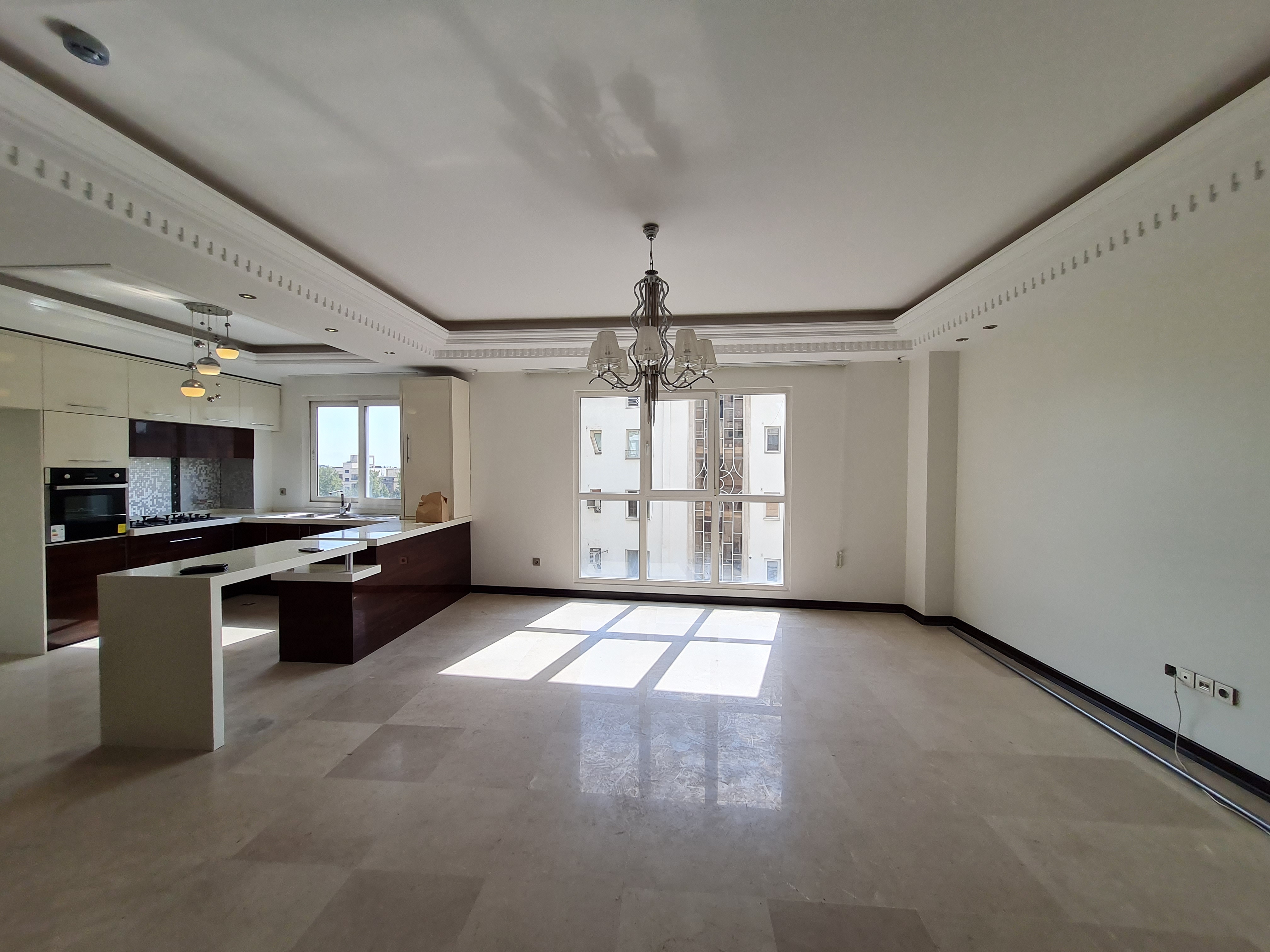 فروش آپارتمان 120 متر اطراف پارک قیطریه