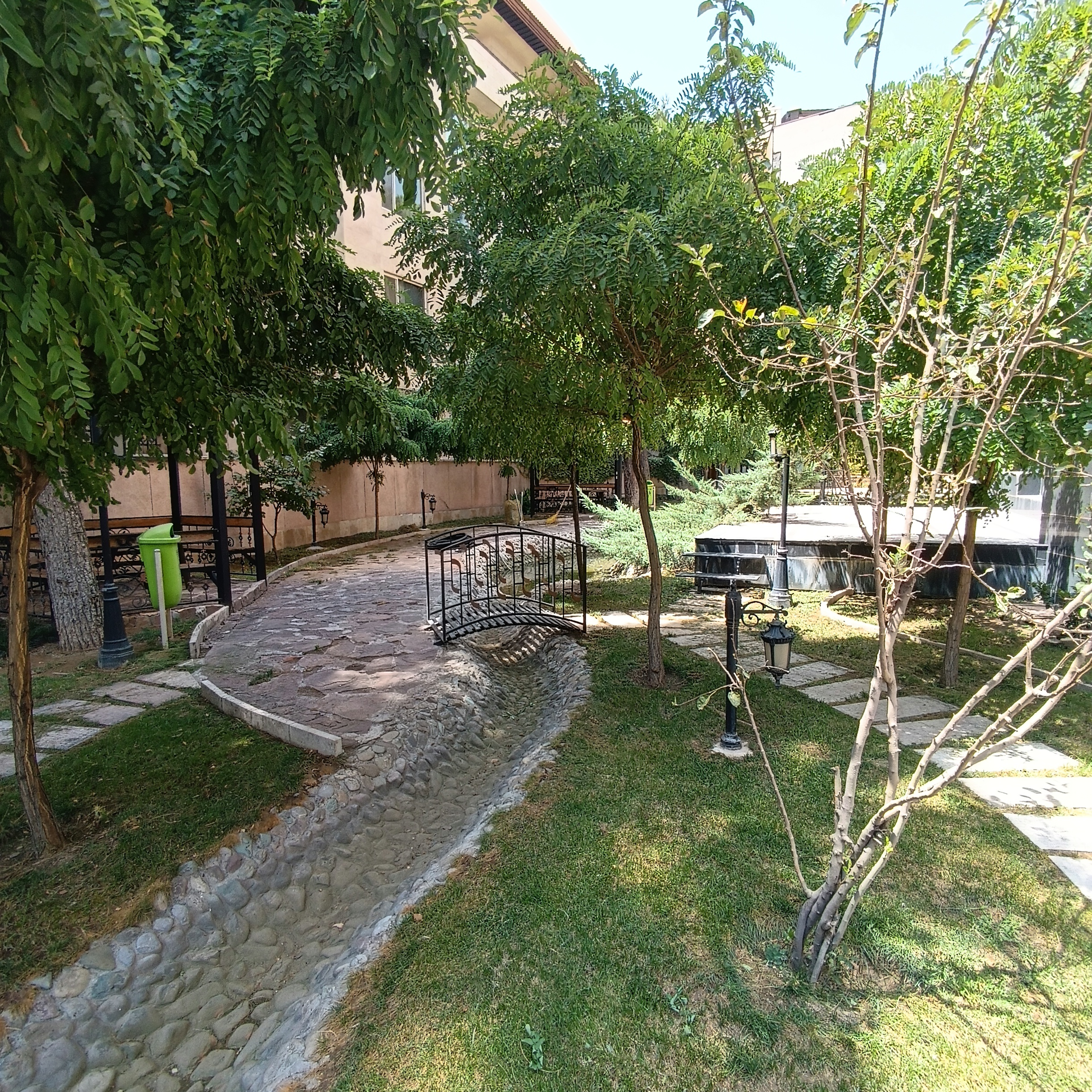 اجاره آپارتمان 210متر نیاوران تاپ ترین لوکیشن