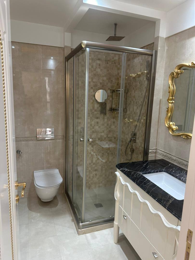 فروش آپارتمان 215 متر نیاوران مرجان