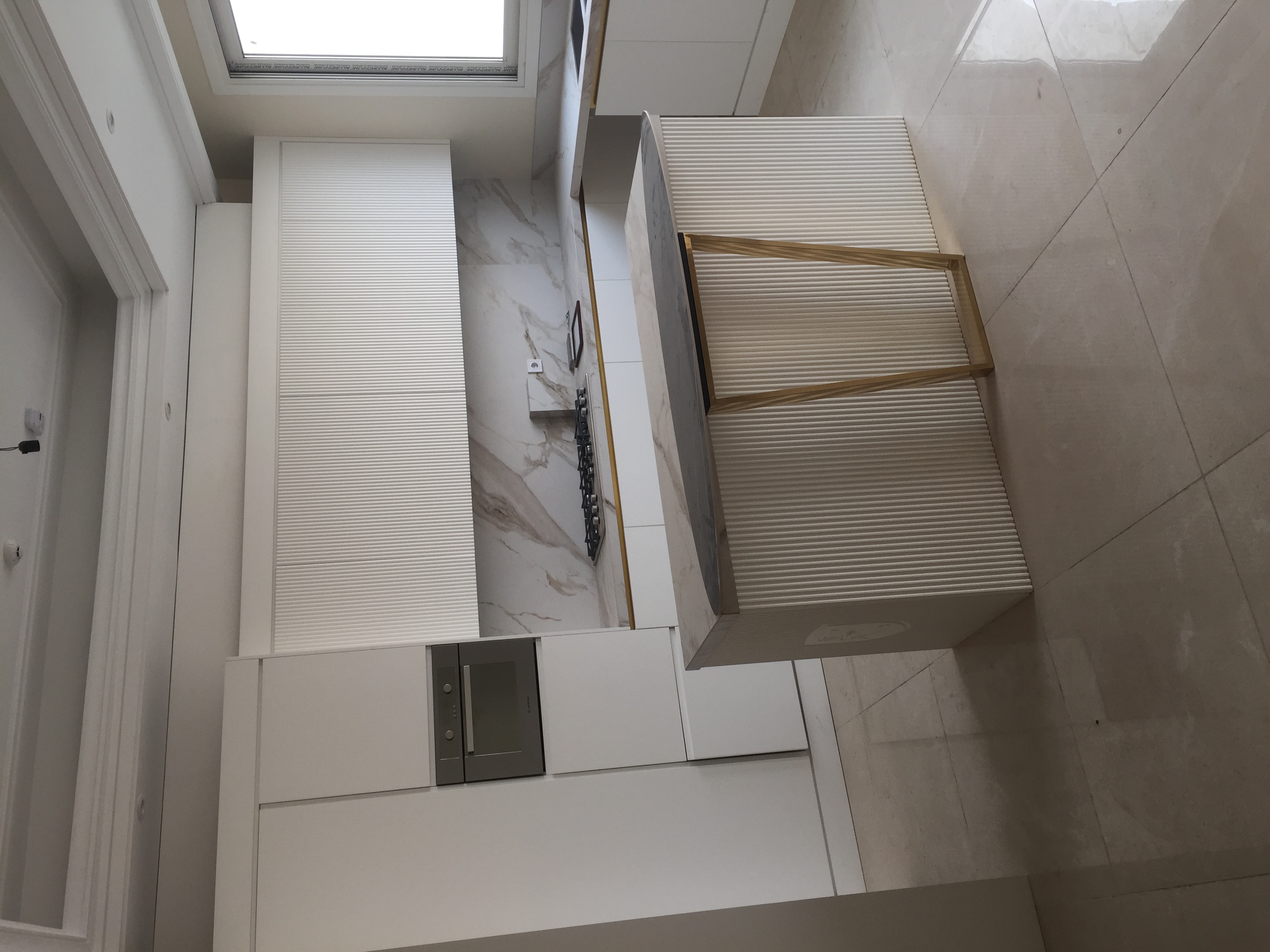 فروش اپارتمان 244متر نیاوران برج باغی بی نظیر