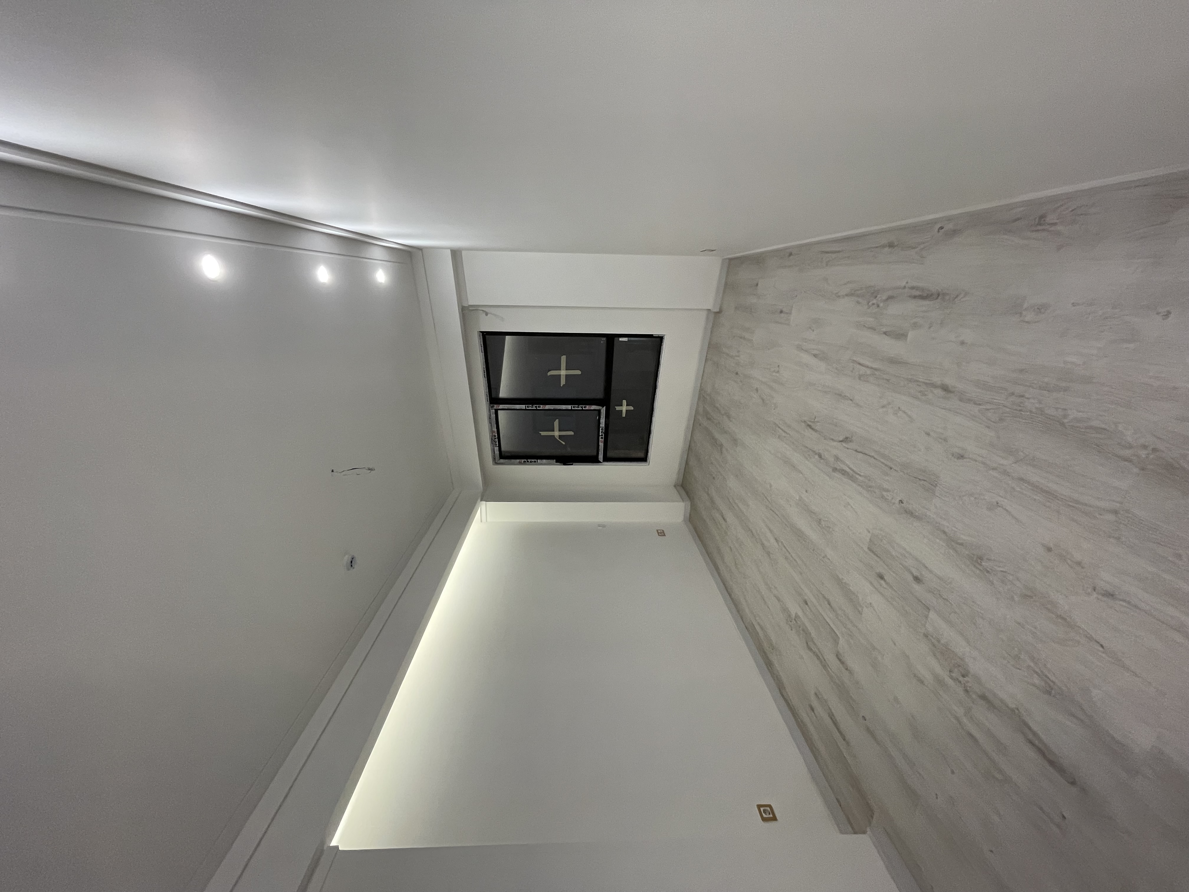 فروش آپارتمان 125 متر اندرزگو نوساز کلید نخورده غرق نور