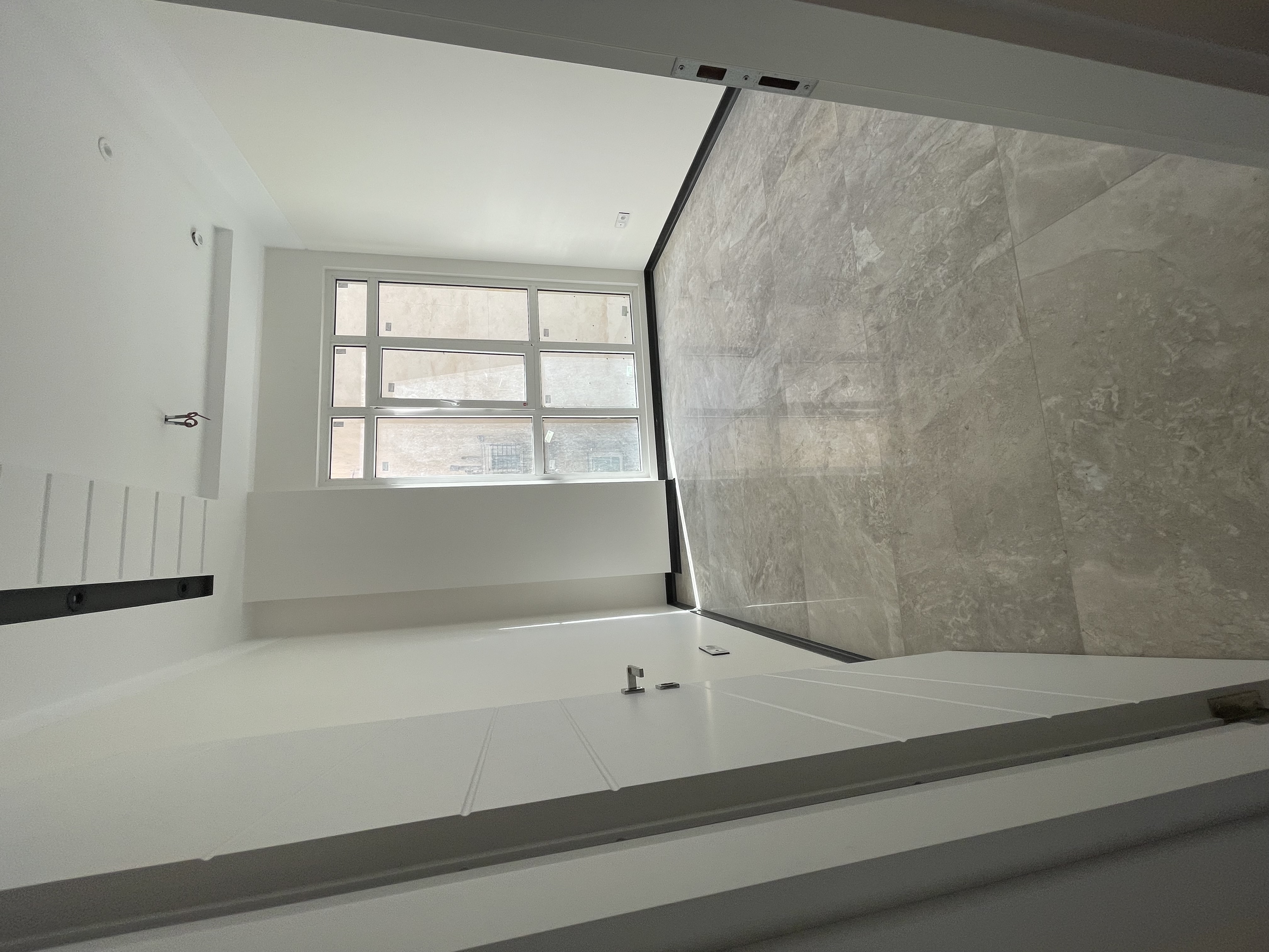 فروس آپارتمان 110متر قیطریه کلید نخورده