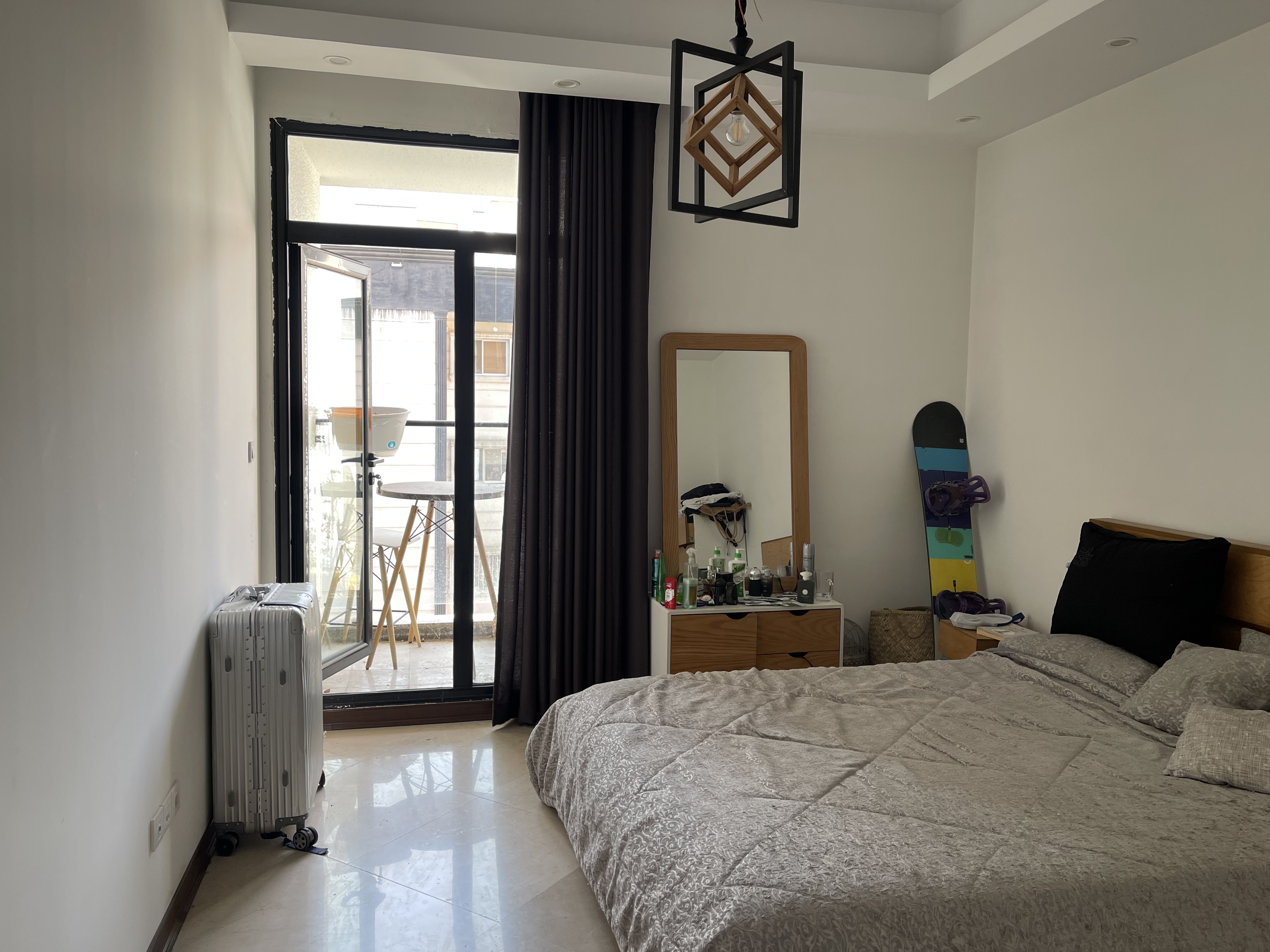 فروش آپارتمان 120متر اقدسیه فول امکانات