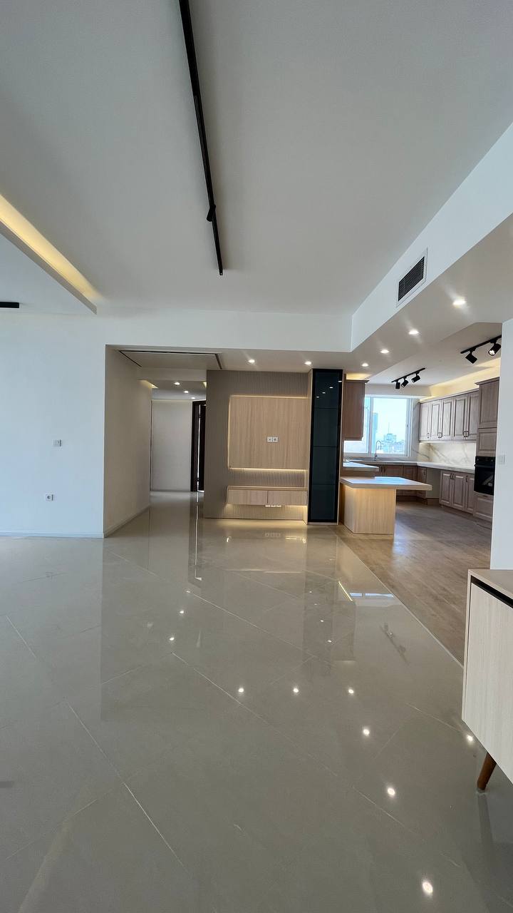 فروش آپارتمان 160 متر فرمانیه 2 پارکینگ